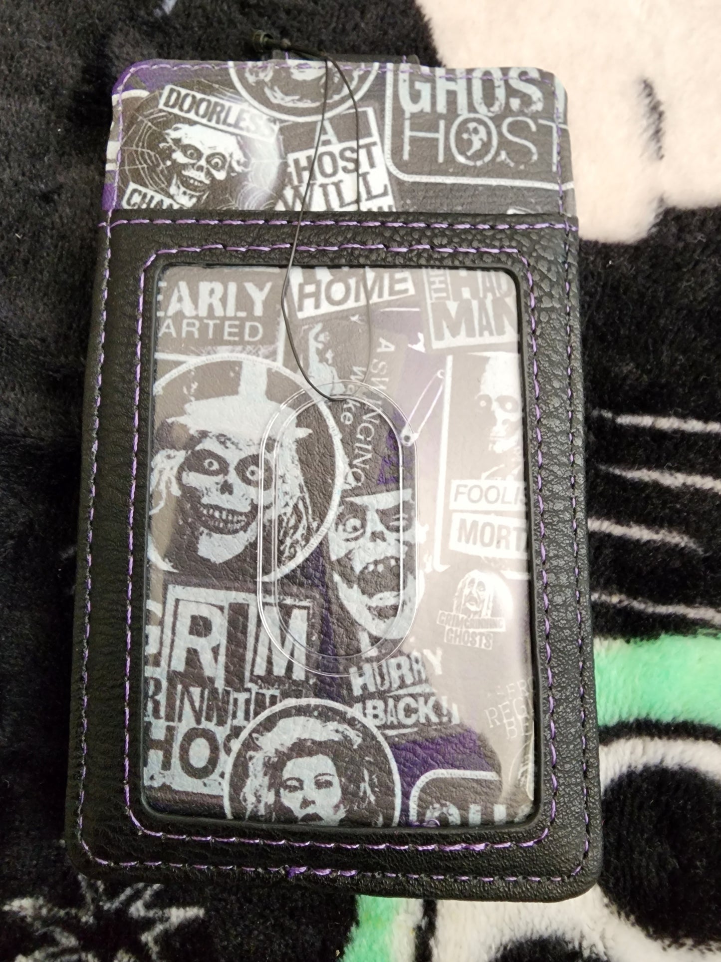 Disney Haunted Mansion Hatbox Ghost Card Holder