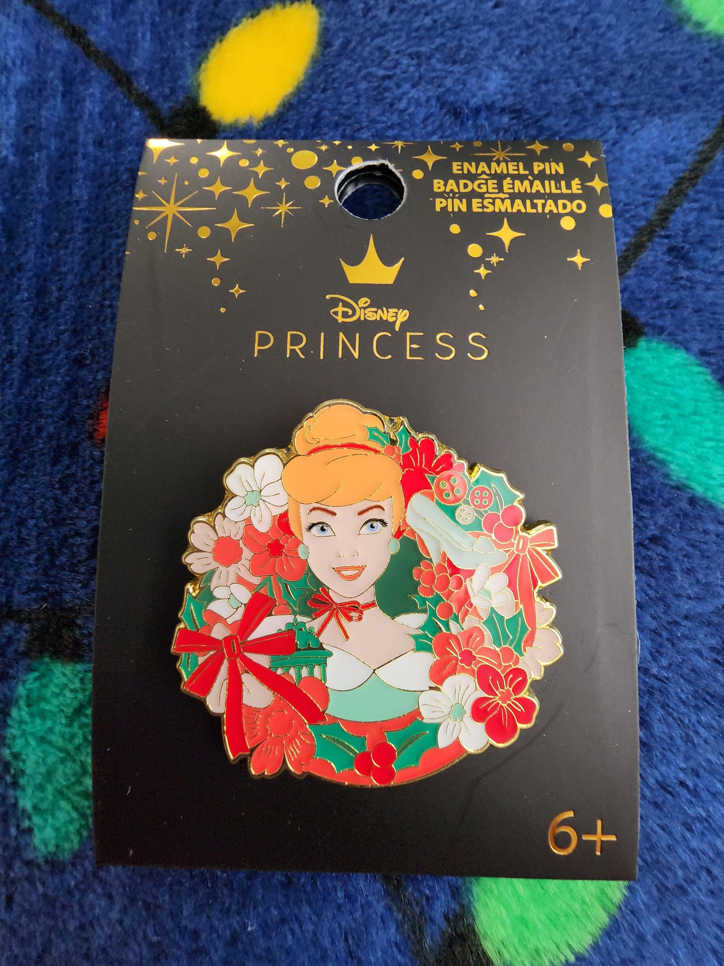 Loungefly Disney Cinderella Christmas Wreath Pin