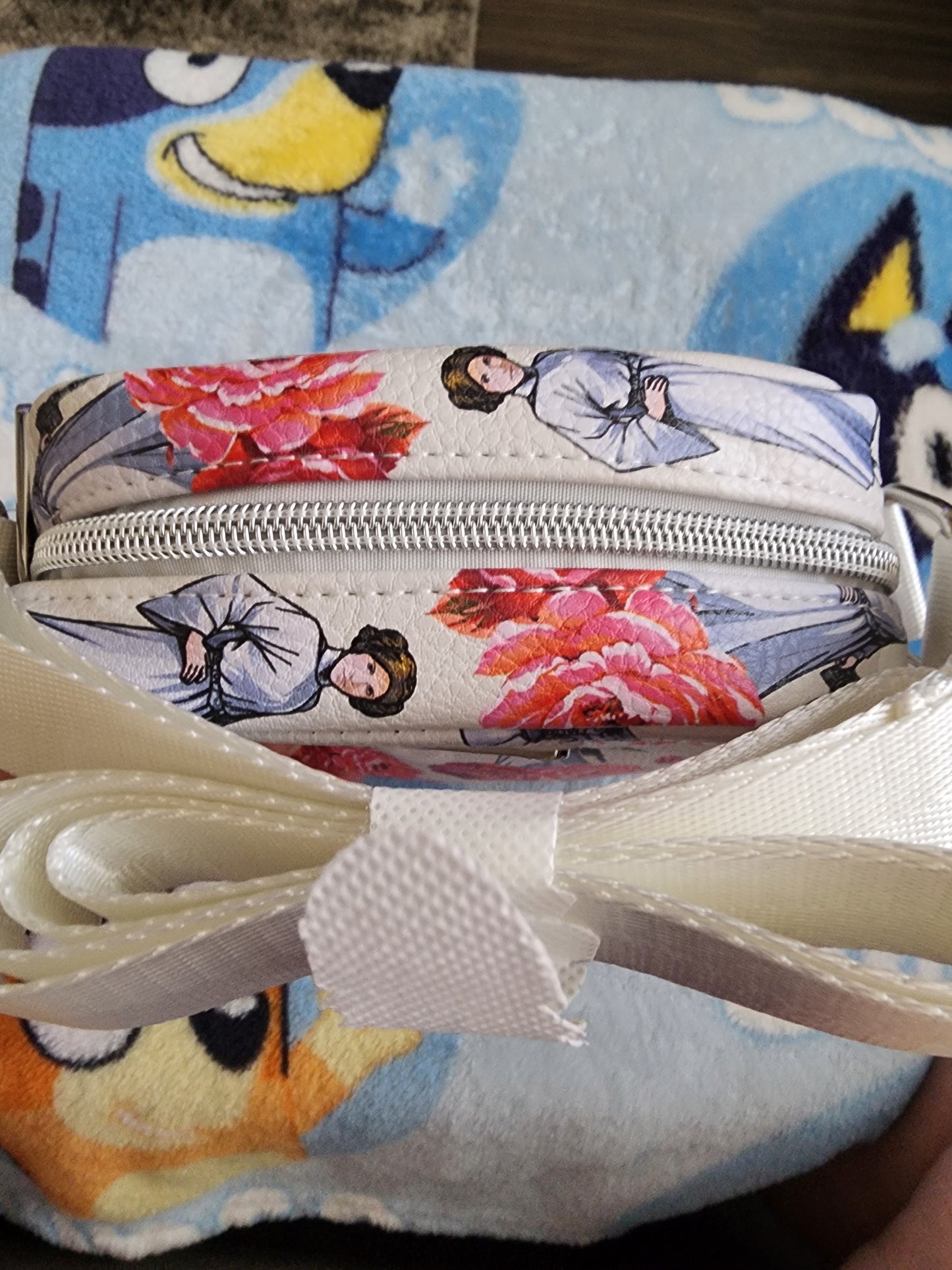 Disney Star Wars Princess Leia Floral Crossbody Bag