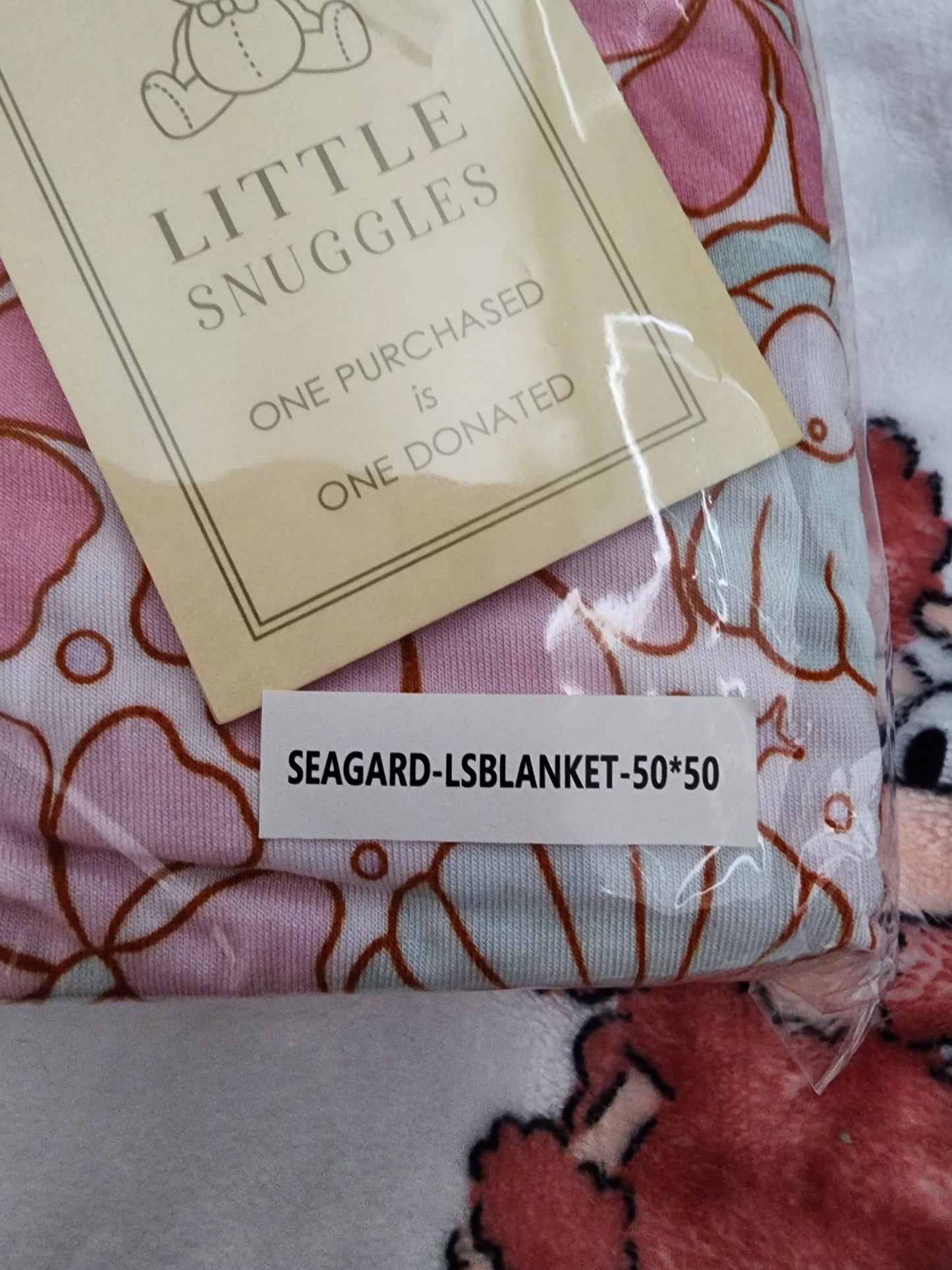 *CP Hawaiian Shells and Hibiscus Bamboo Baby Blanket