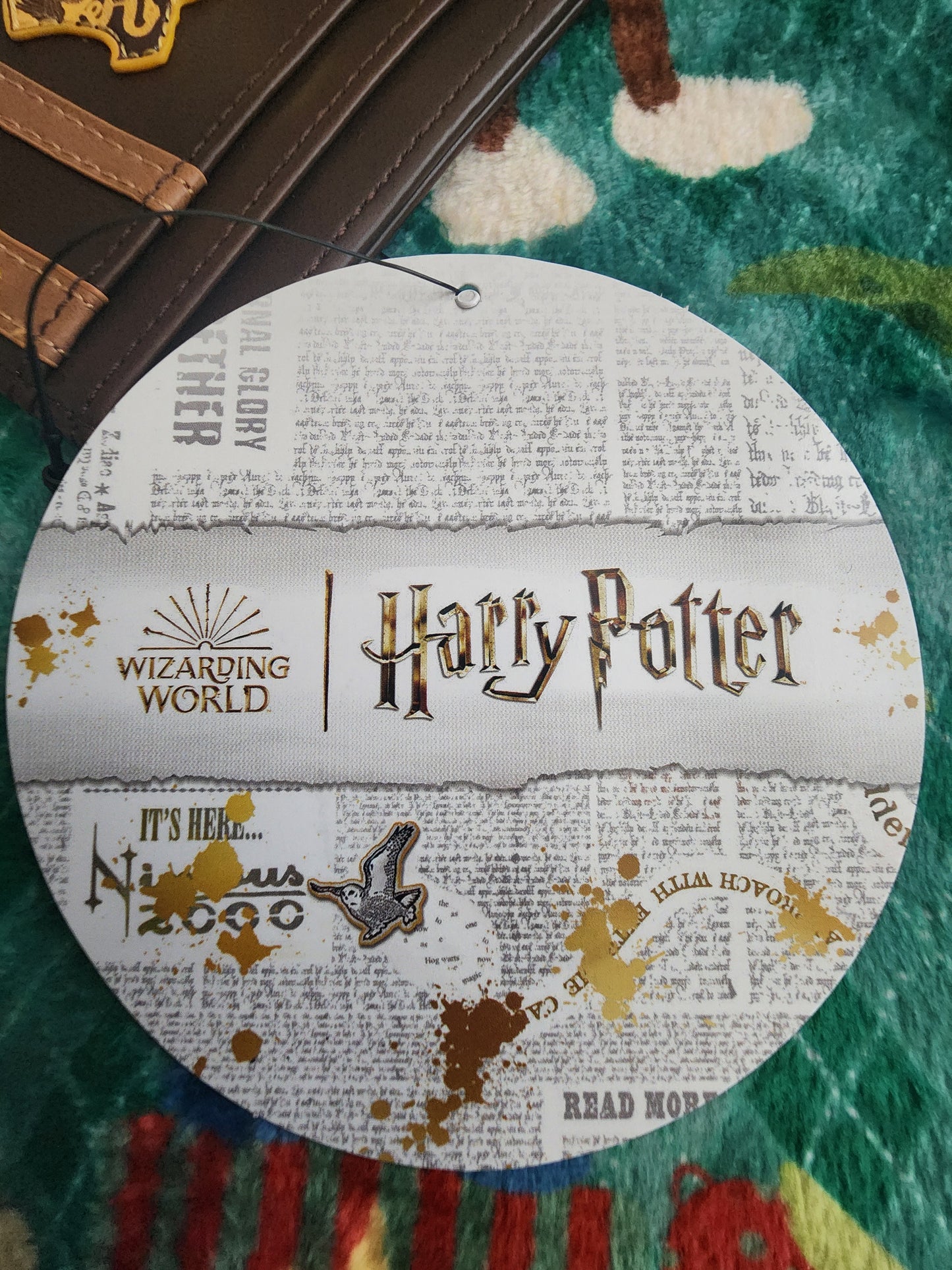 Harry Potter Hogwarts Suitcase Card Holder
