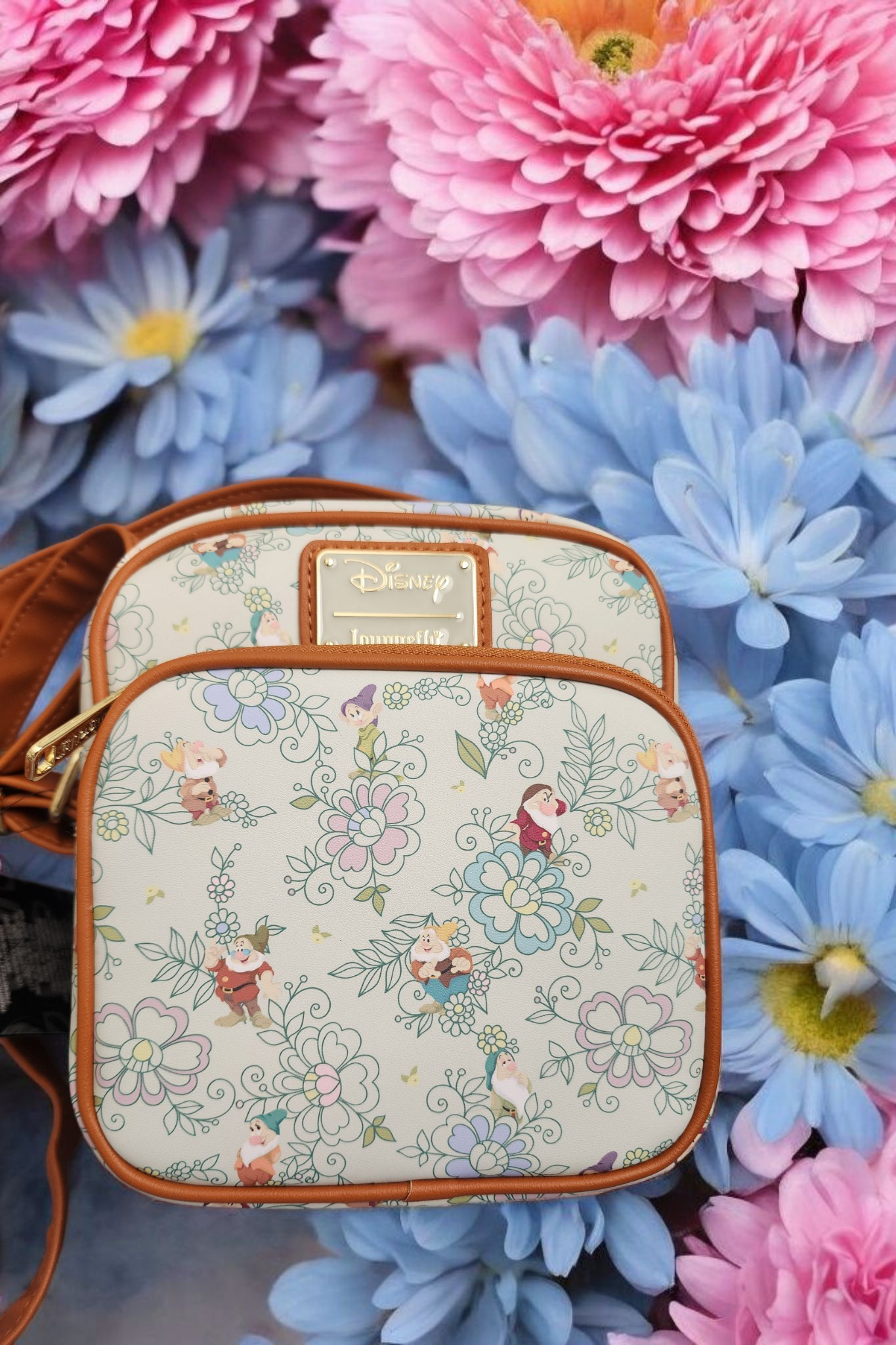 Loungefly Disney Snow White and The Seven Drawfs Floral Crossbody