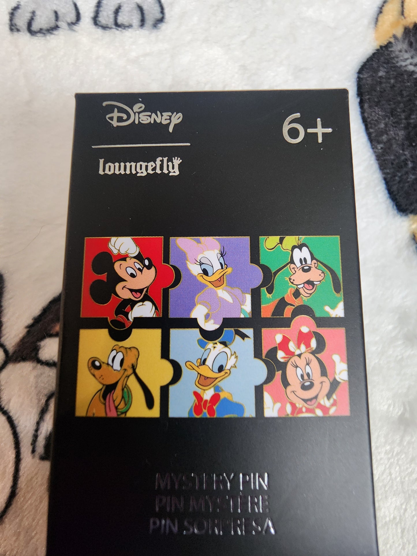 Loungefly Disney Mickey and Friends Portrait Puzzle Pieces Mystery Pins