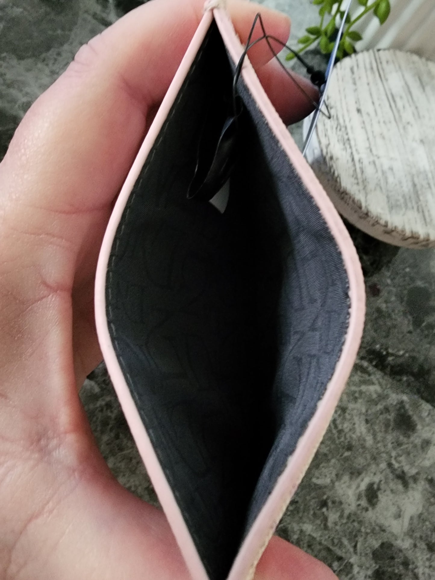 Danielle Nicole Disney Cinderella Card Holder