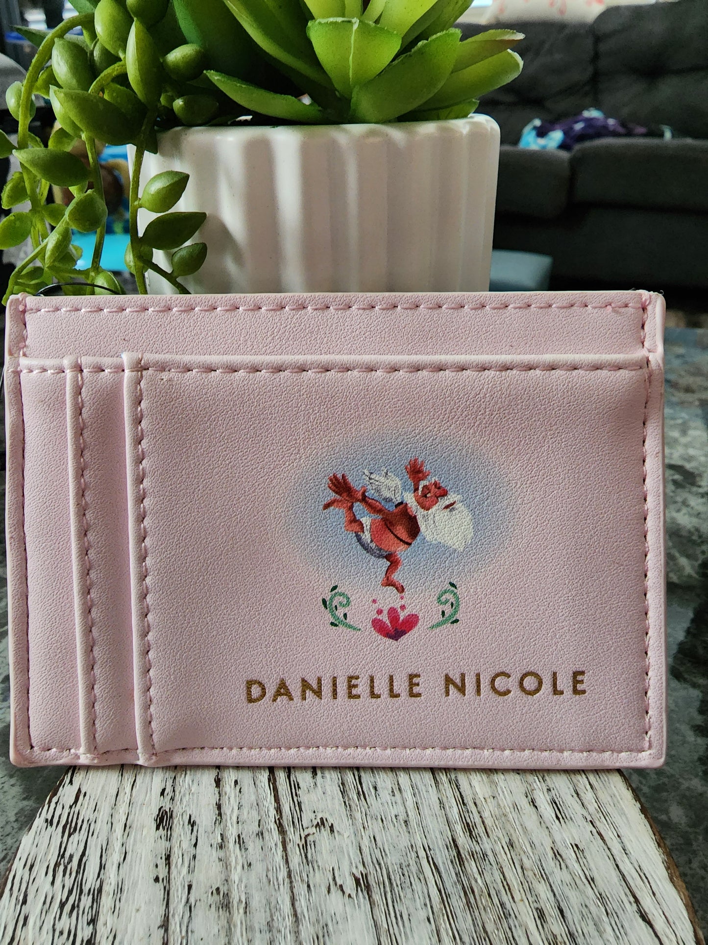Danielle Nicole Disney Tangled Rapunzel and Flynn Card Holder