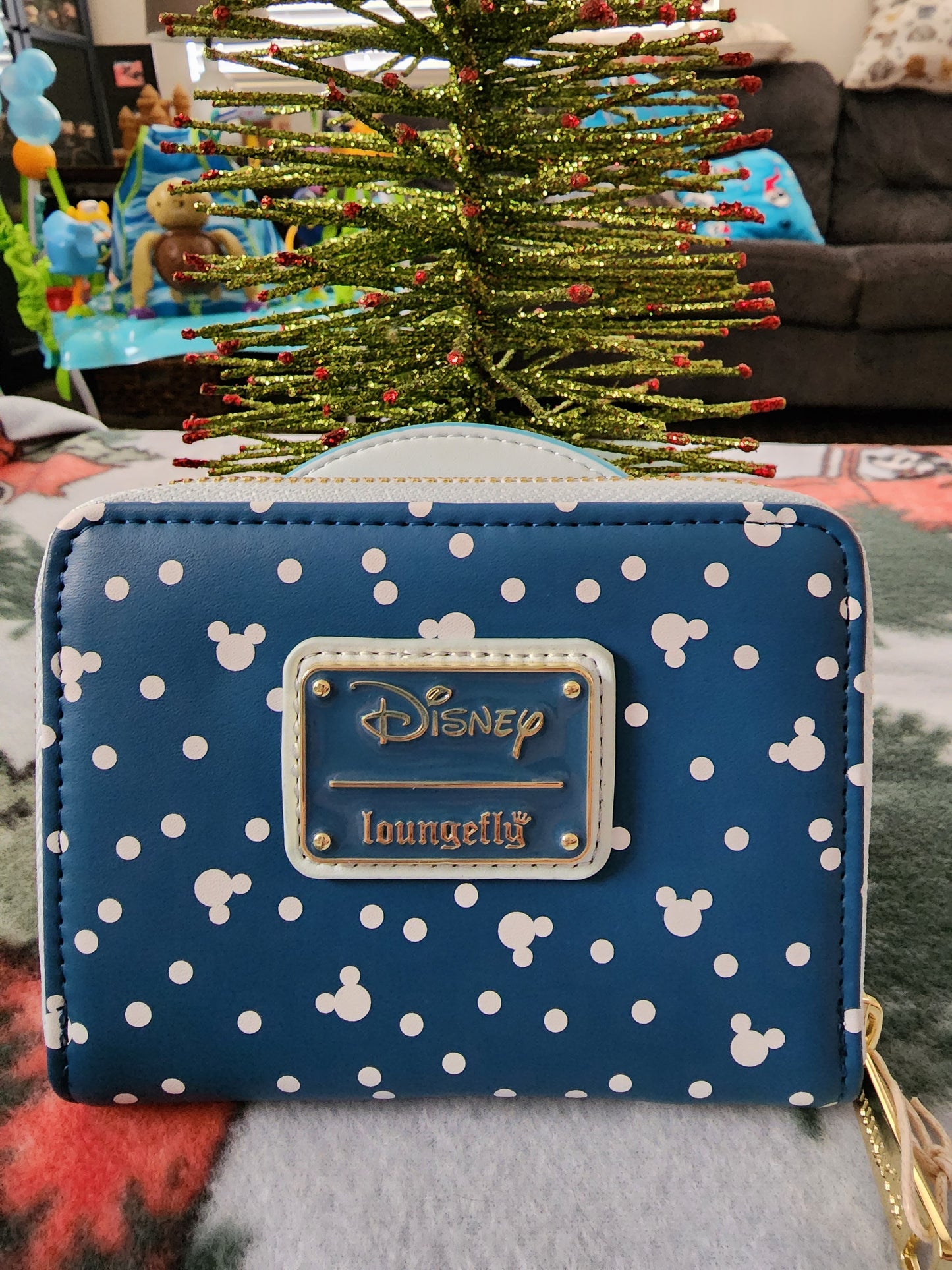 Loungefly Disney Mickey and Minnie Mouse Snowmen Winter Wonderland Wallet