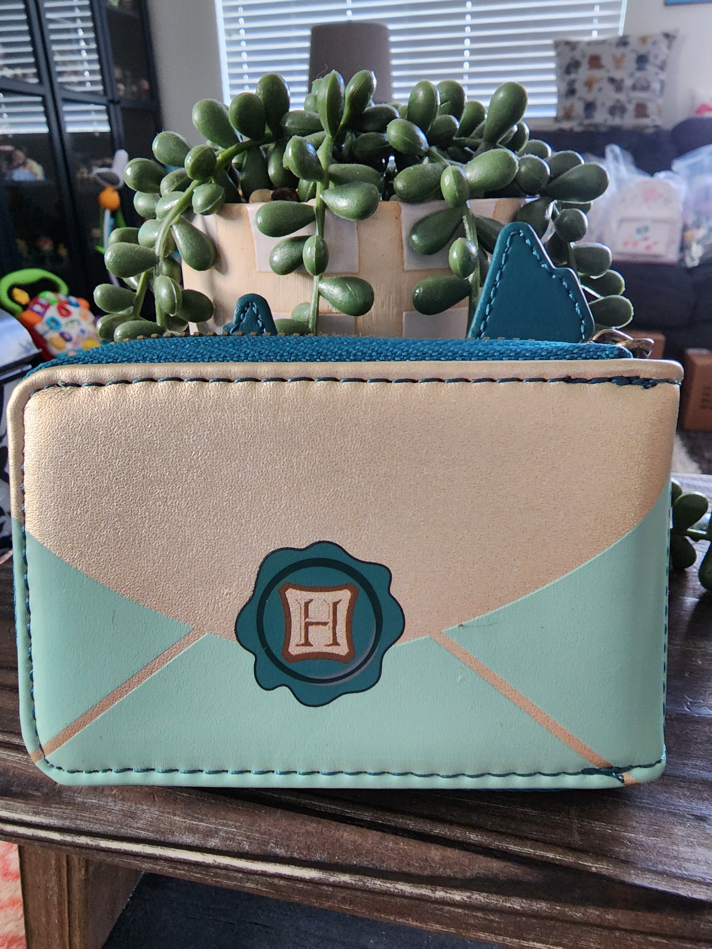 Loungefly Harry Potter card holder