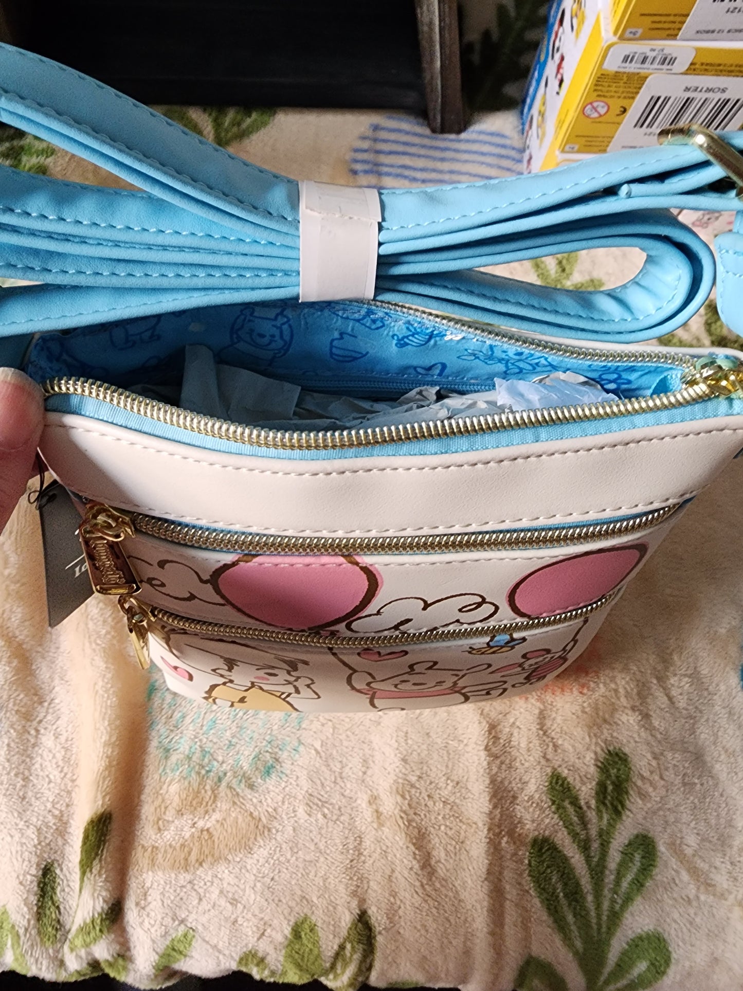 Loungefly Disney Winnie the Pooh Crossbody Bag
