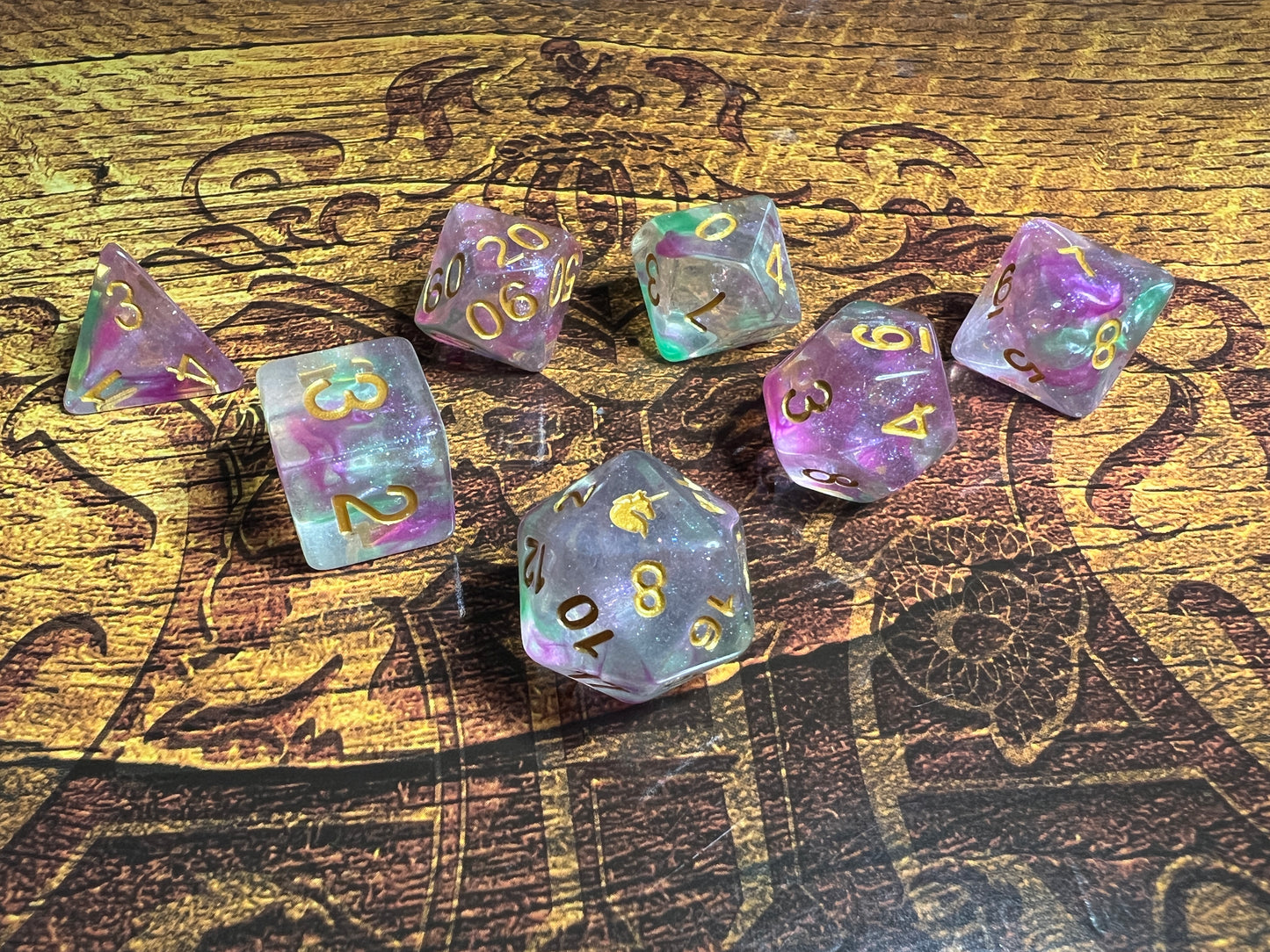 D&D Unicorn: Celestial Blossom 16mm Resin Poly Dice Set