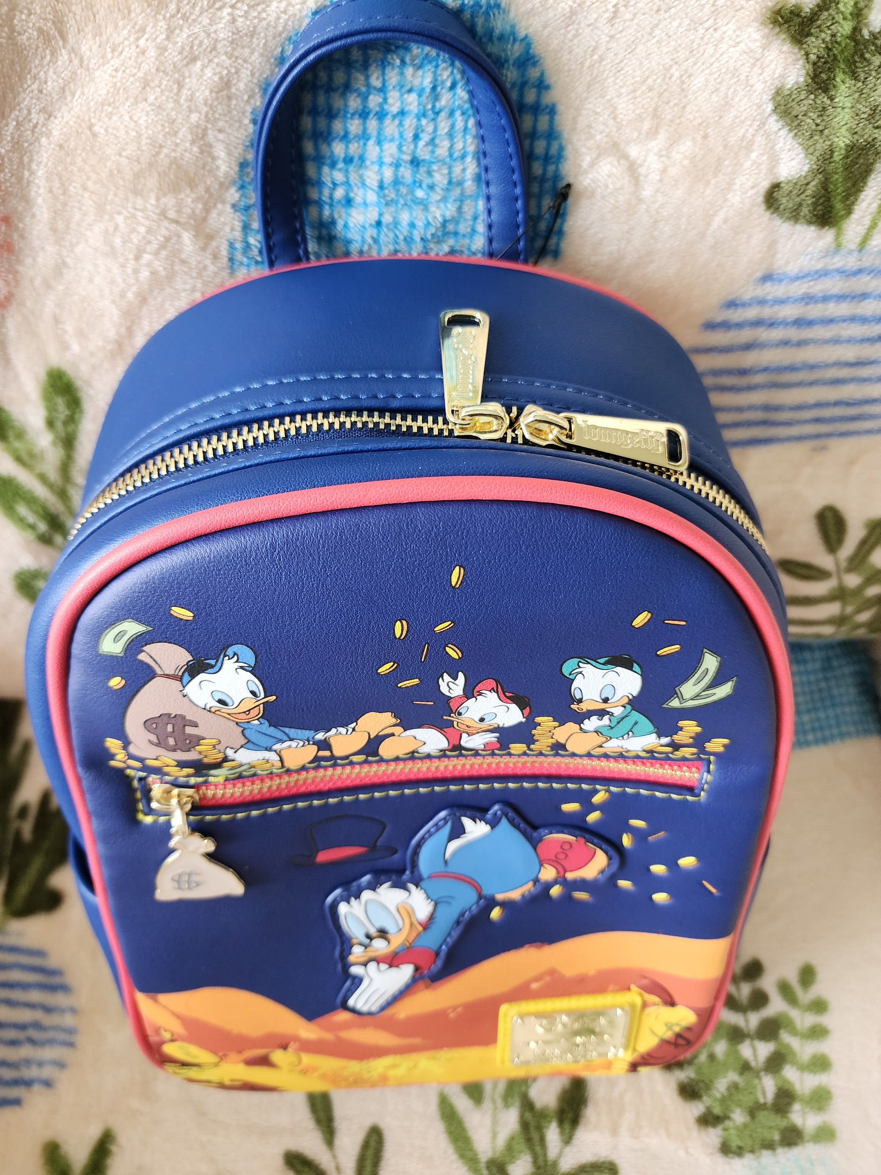 Disney Duck Tales Loungefly hotsell Mini Backpack Coins