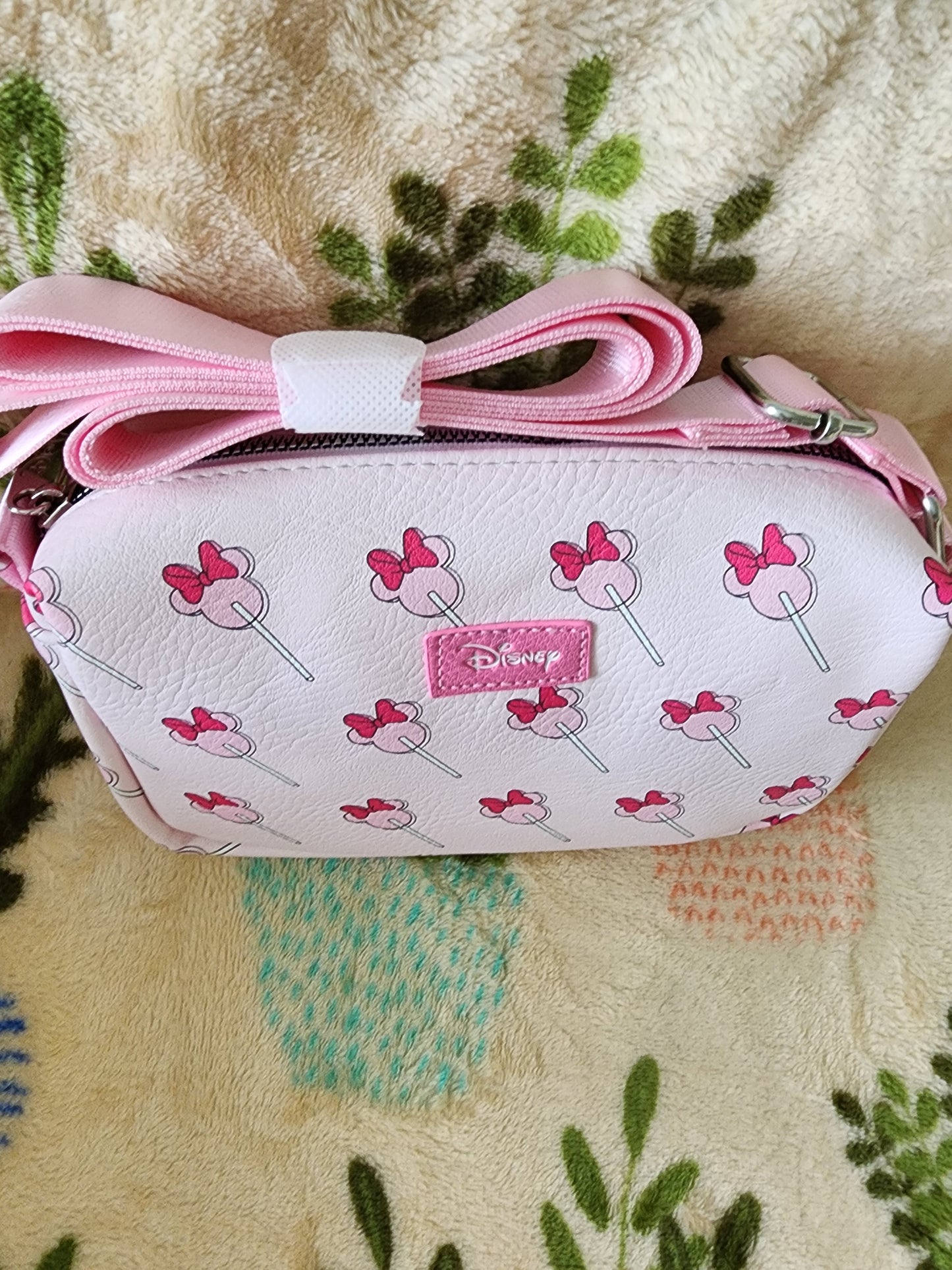 Disney Minnie Mouse Crossbody Bag