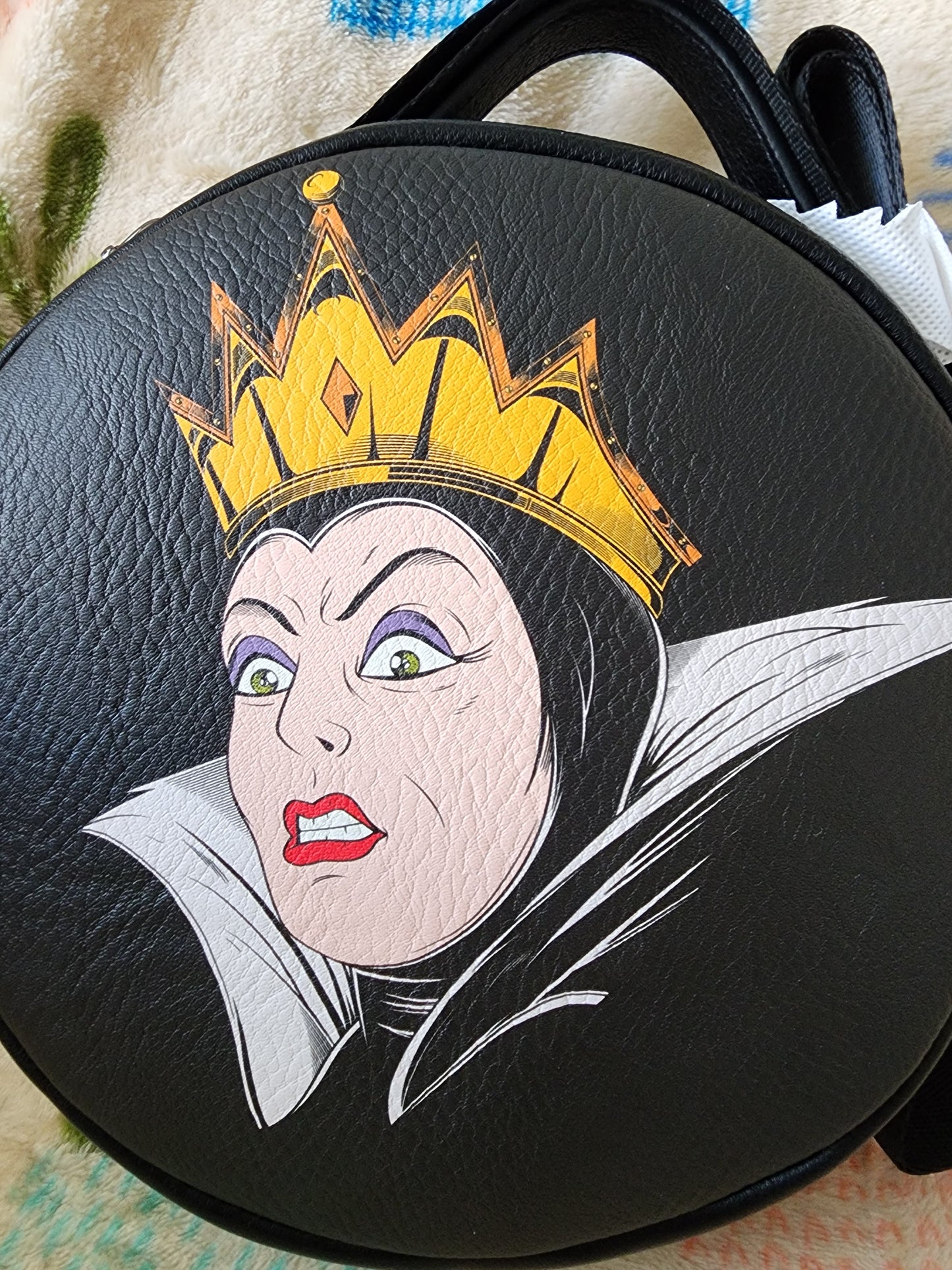 Disney Evil Queen/Poison Apple Crossbody Bag