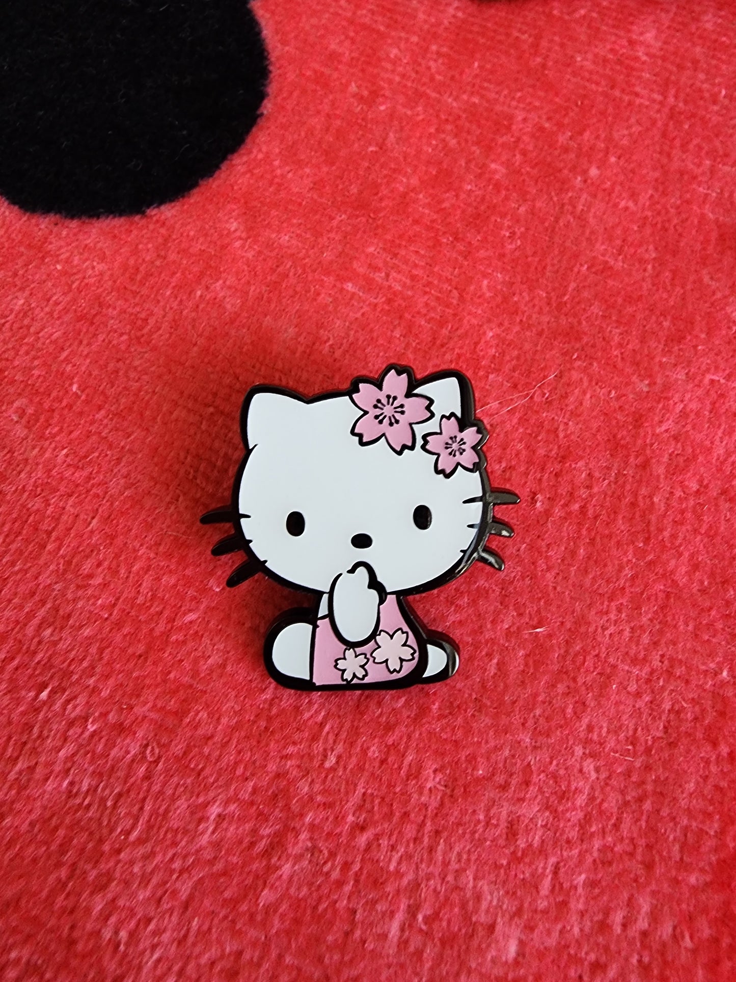 Hello Kitty and Friends Mystery Pins