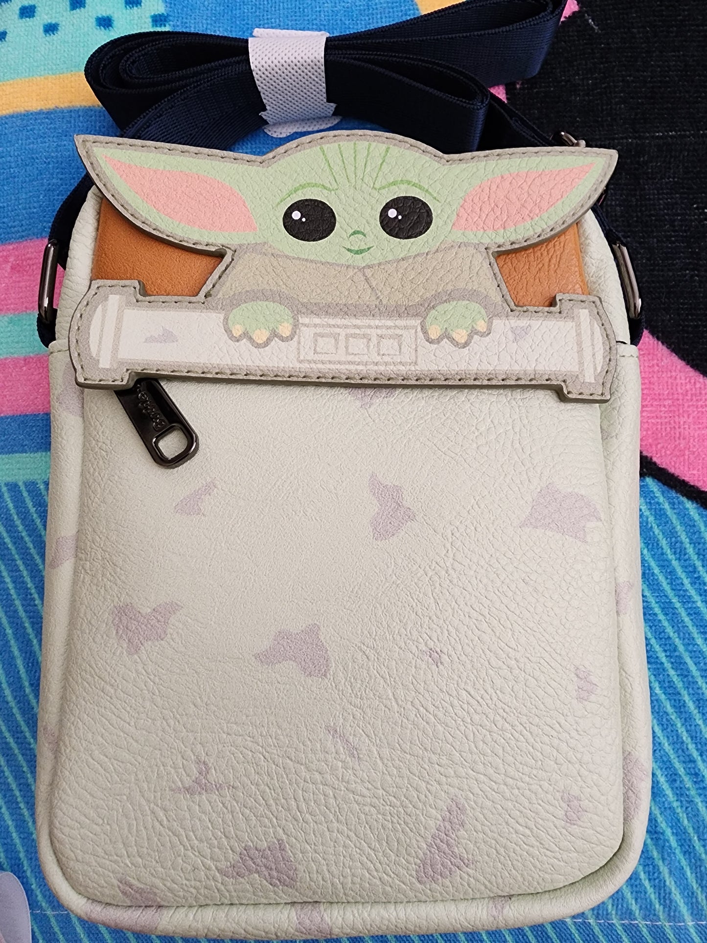 Disney Mandalorian Baby Yoda Crossbody Bag