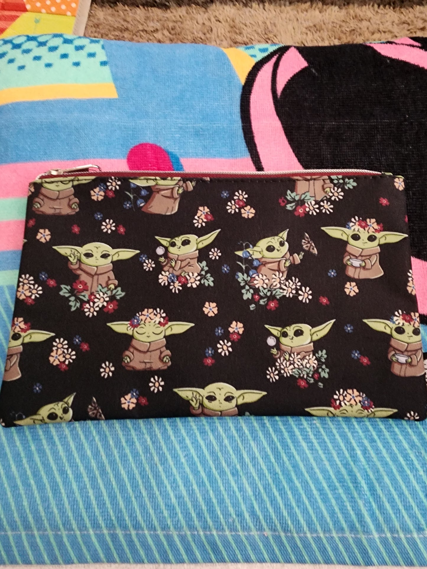 Disney Mandalorian Baby Yoda Cosmetic Bag