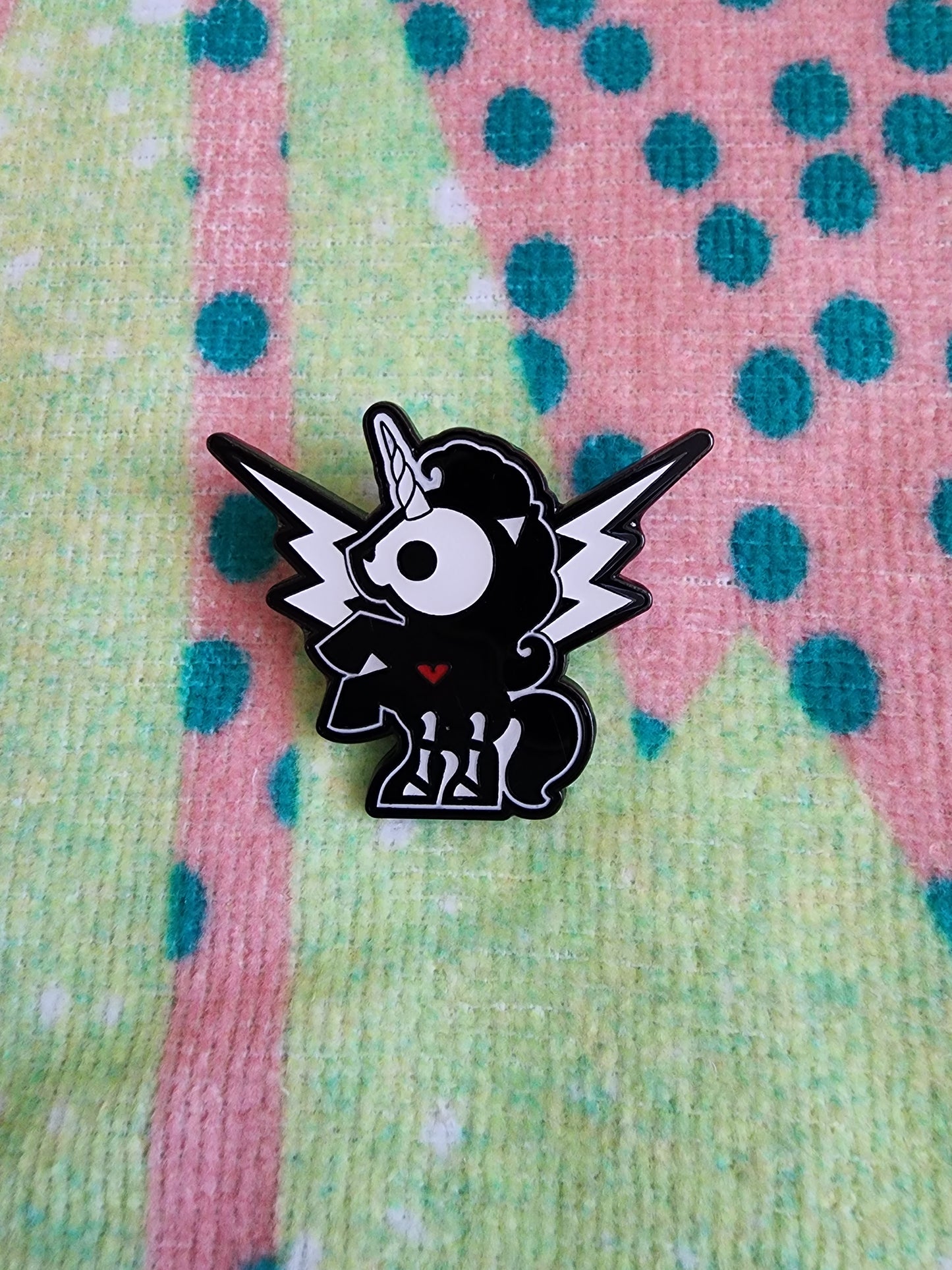 Skelanimals Mystery Pins