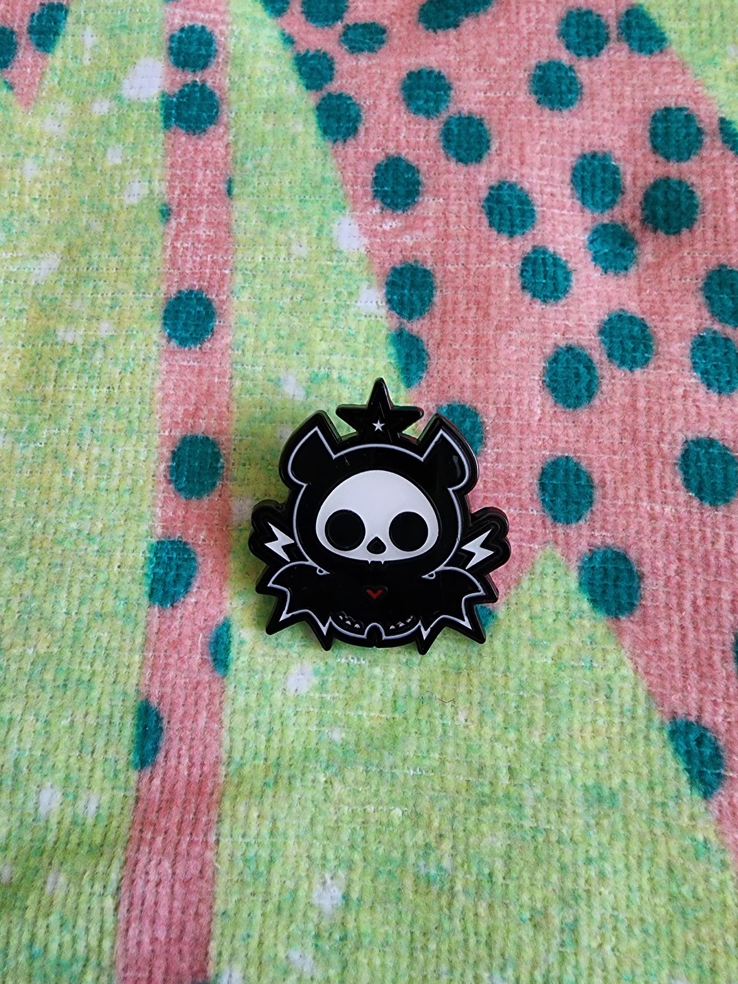 Skelanimals Mystery Pins