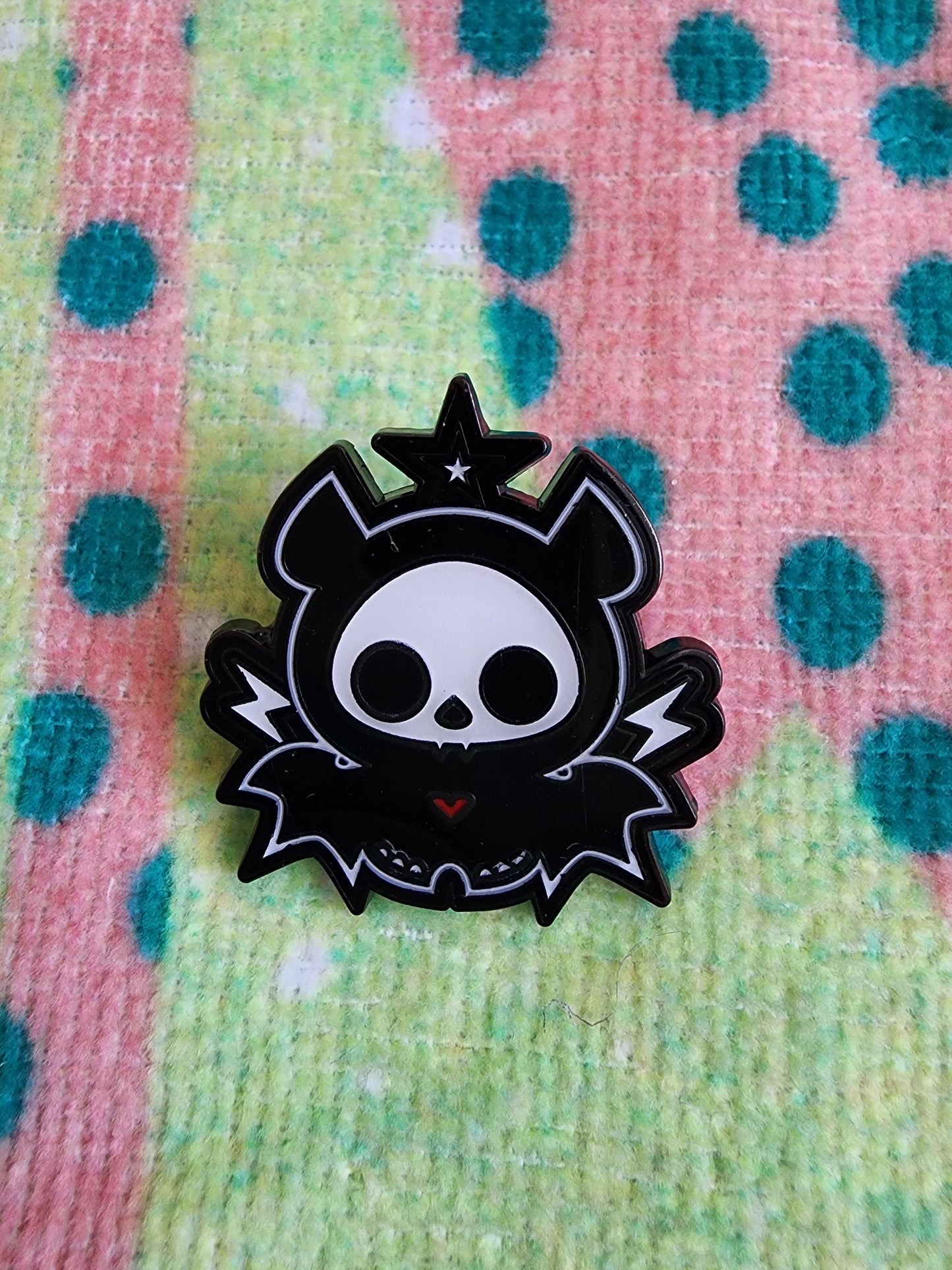 Skelanimals Mystery Pins