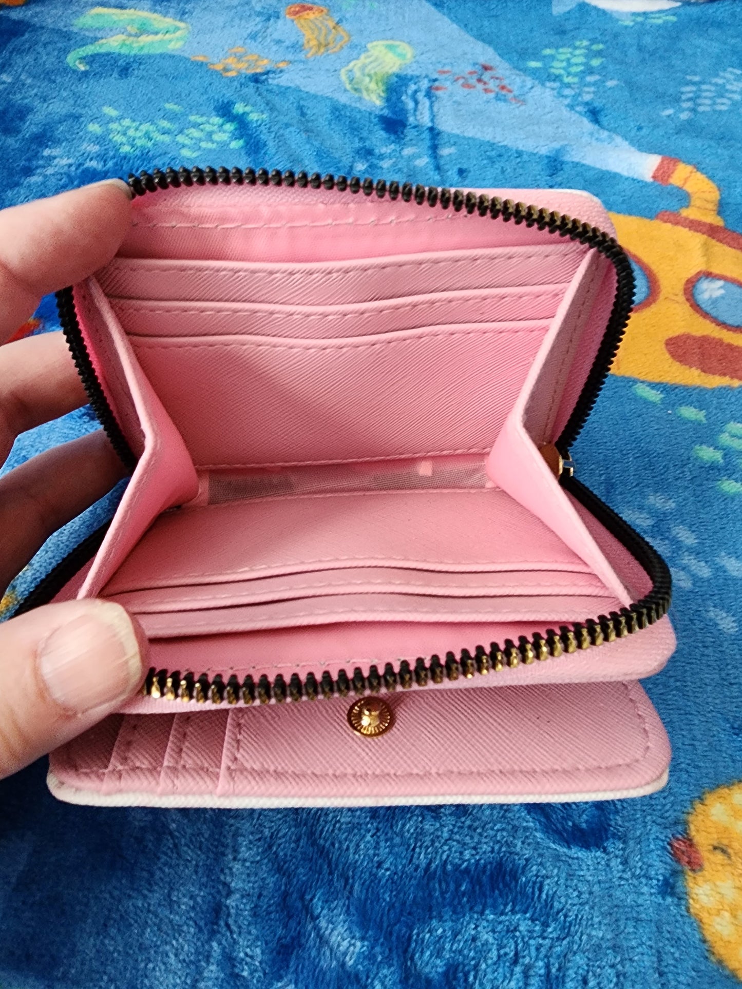 Hello Kitty Wallet/Card Holder