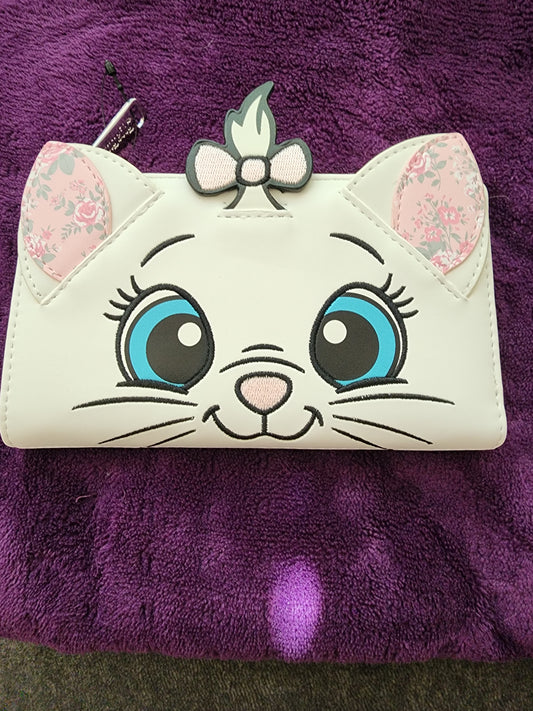 Disney Loungefly Marie wallet