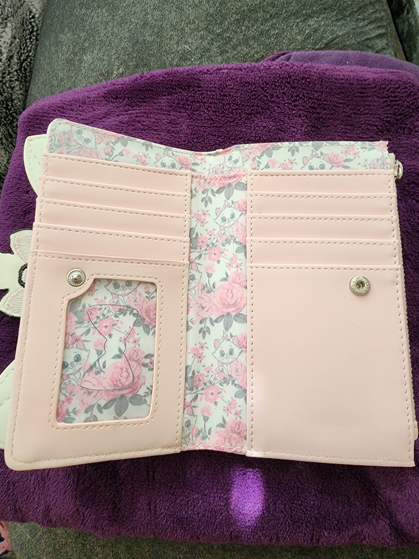 Disney Loungefly Marie wallet