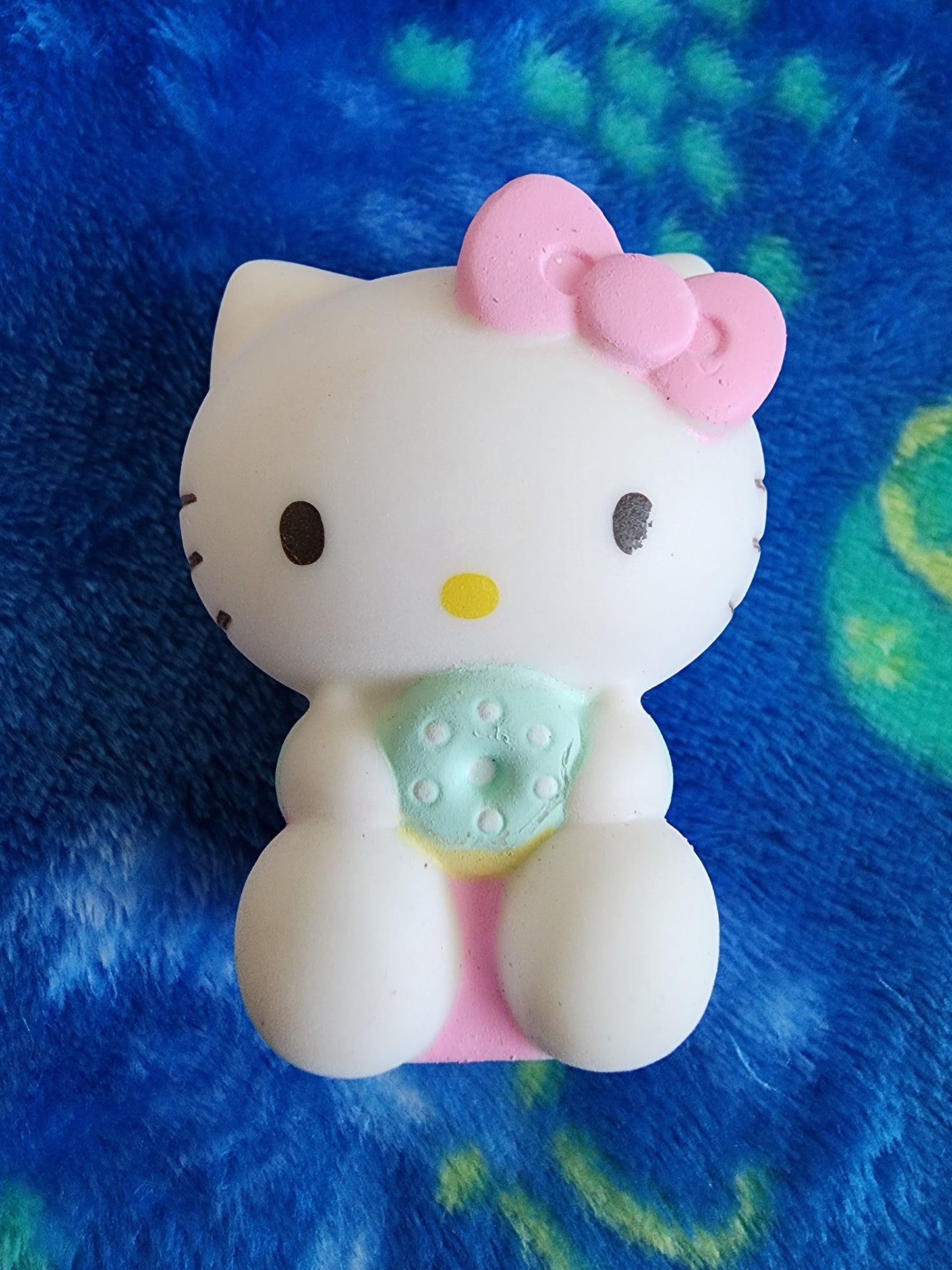 Hello Kitty and Pusheen Cat Squishie Mystery Figure