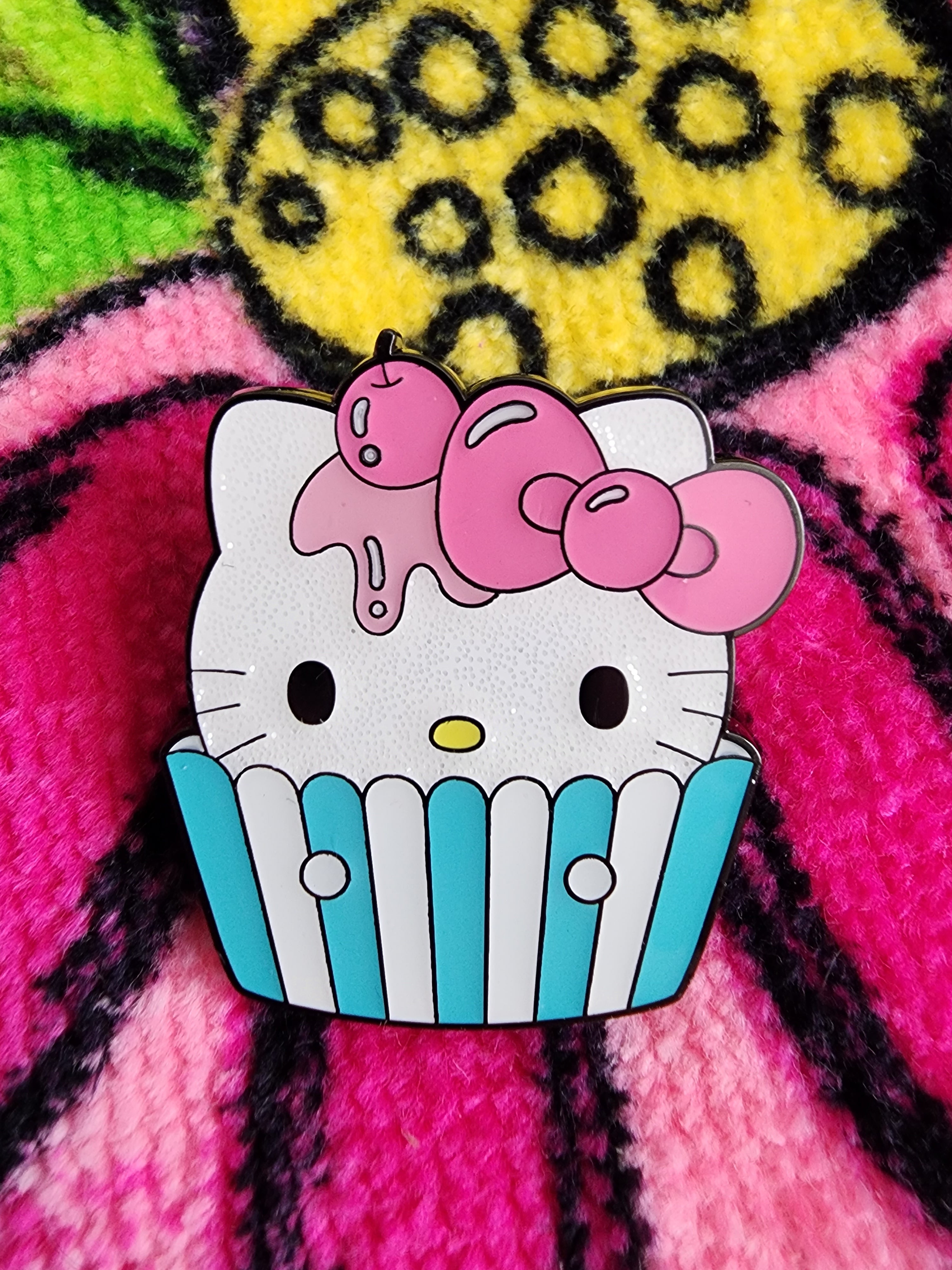 Loungefly Cupcake discount Hello Kitty