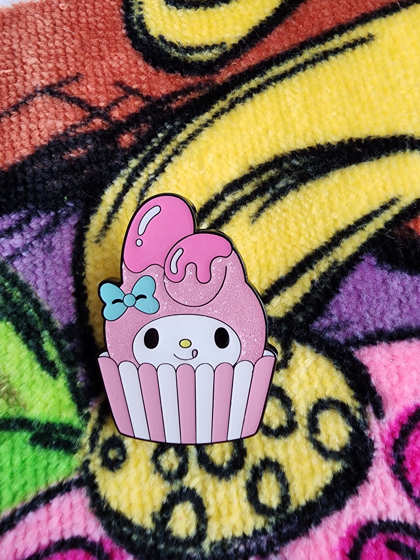 Hello Kitty and Friends Cupcake Mystery Pins