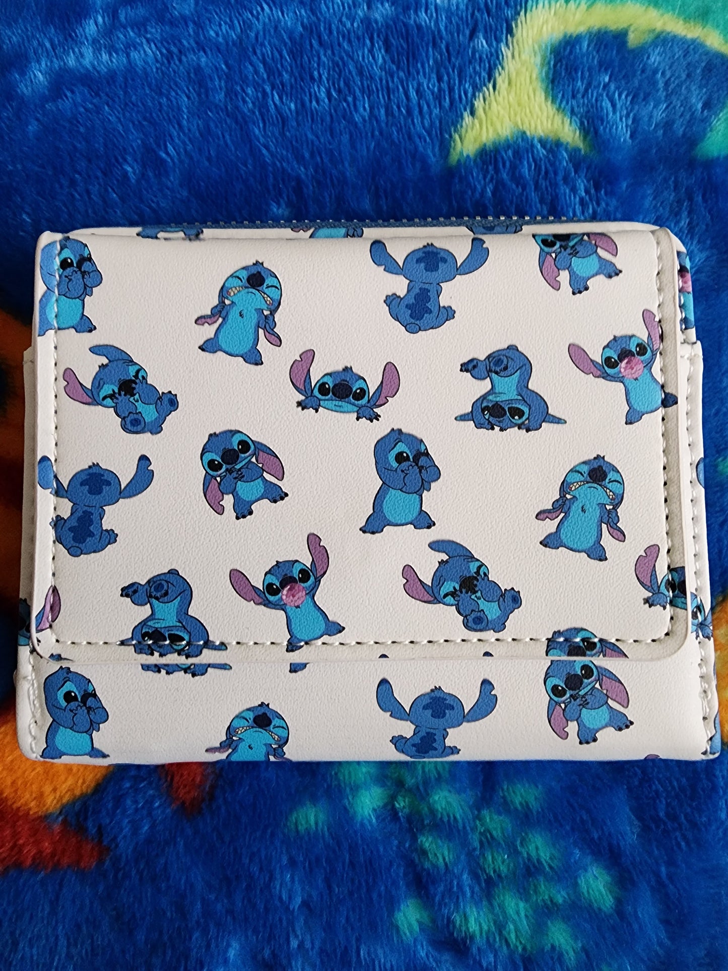 Loungefly Disney Stitch Poses Wallet