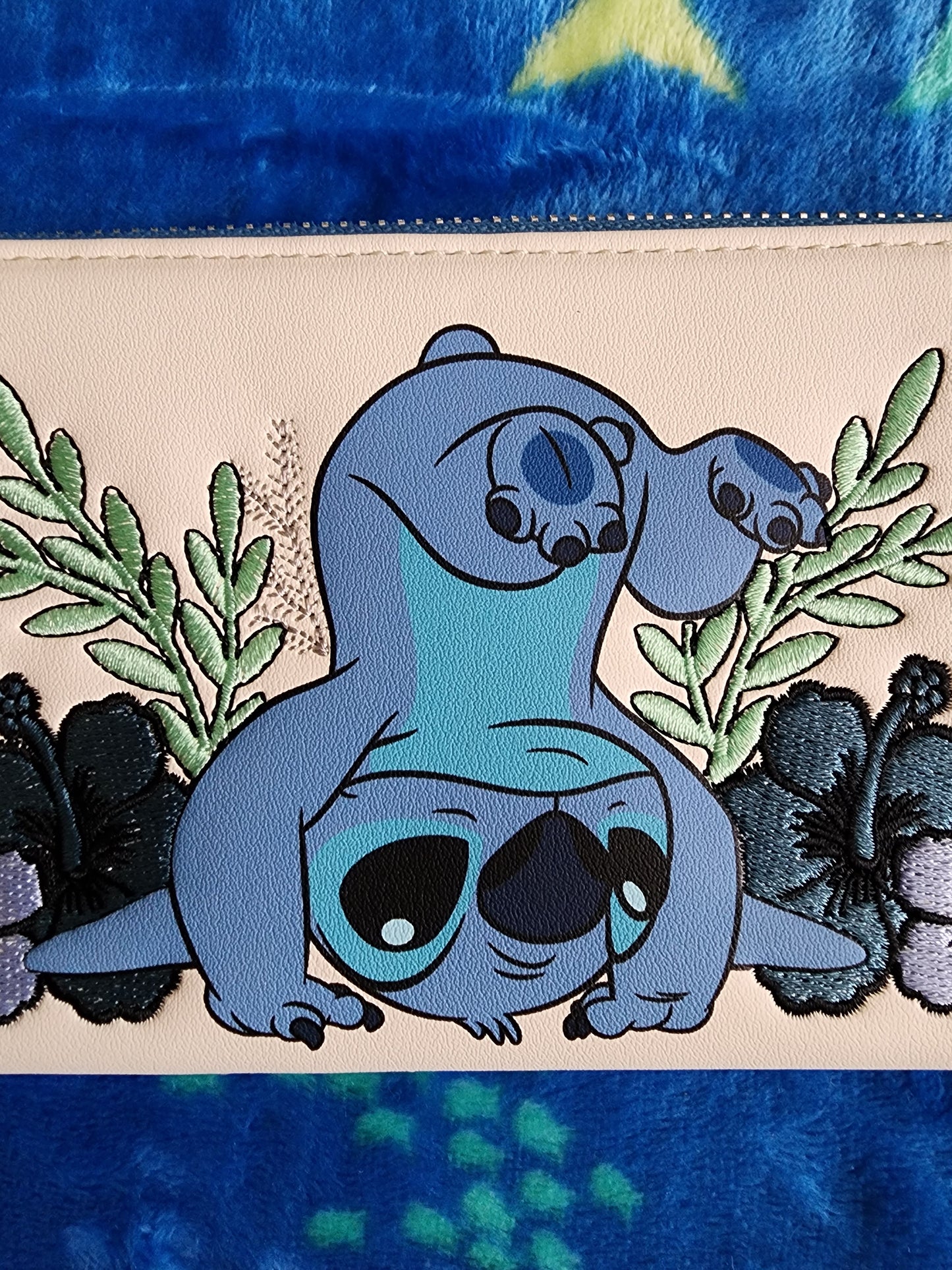 Loungefly Disney Stitch Wallet