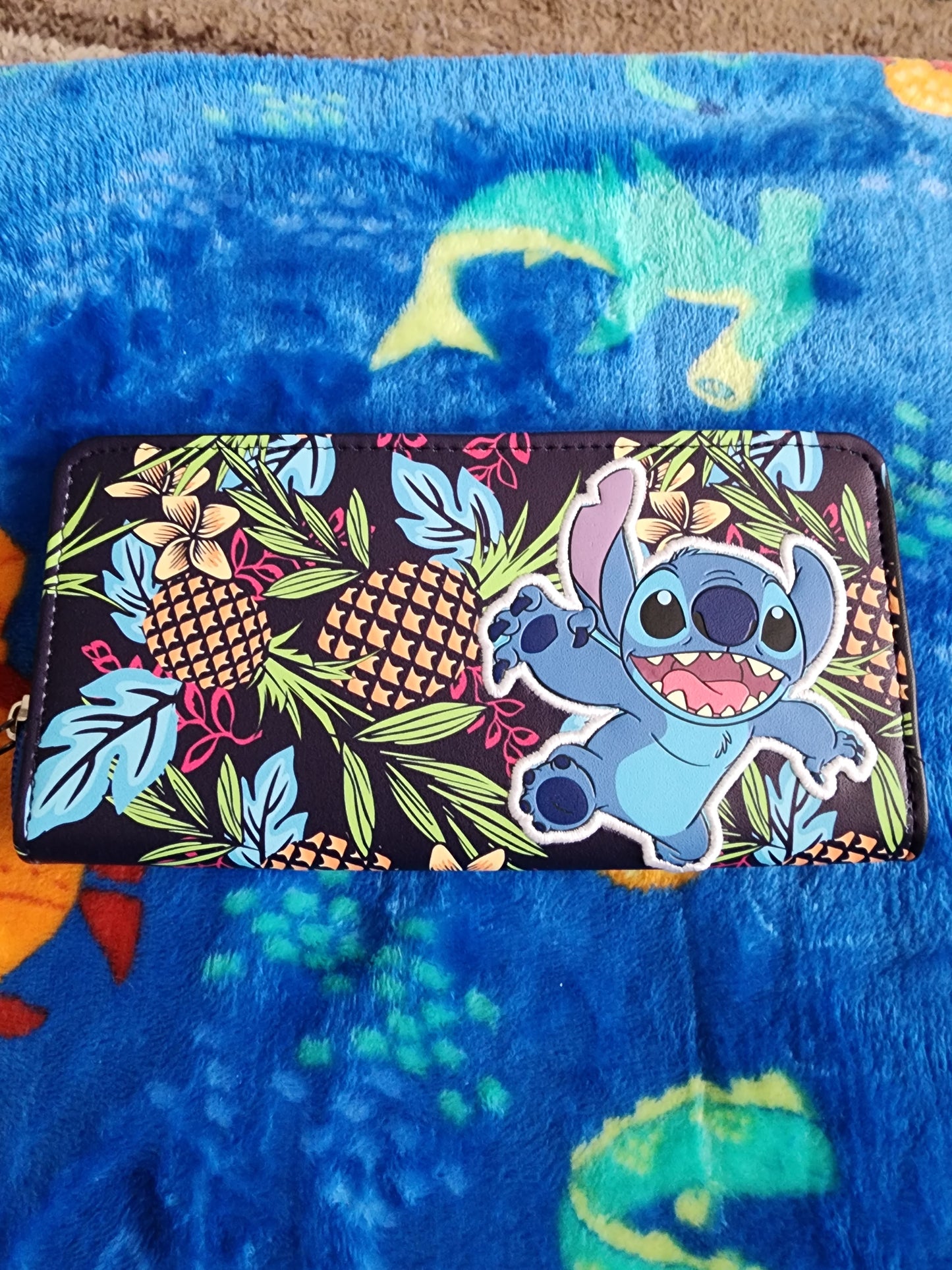 Loungefly Disney Stitch Wallet