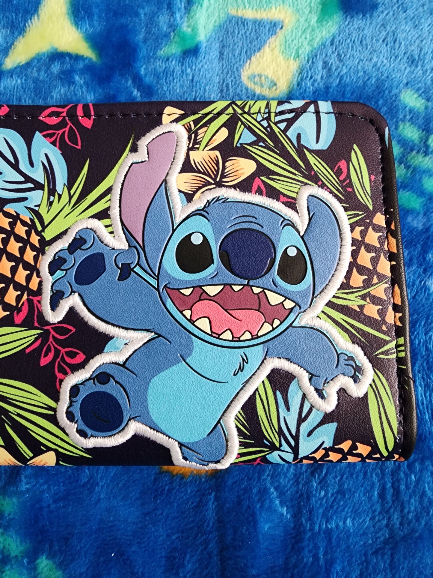 Loungefly Disney Stitch Wallet