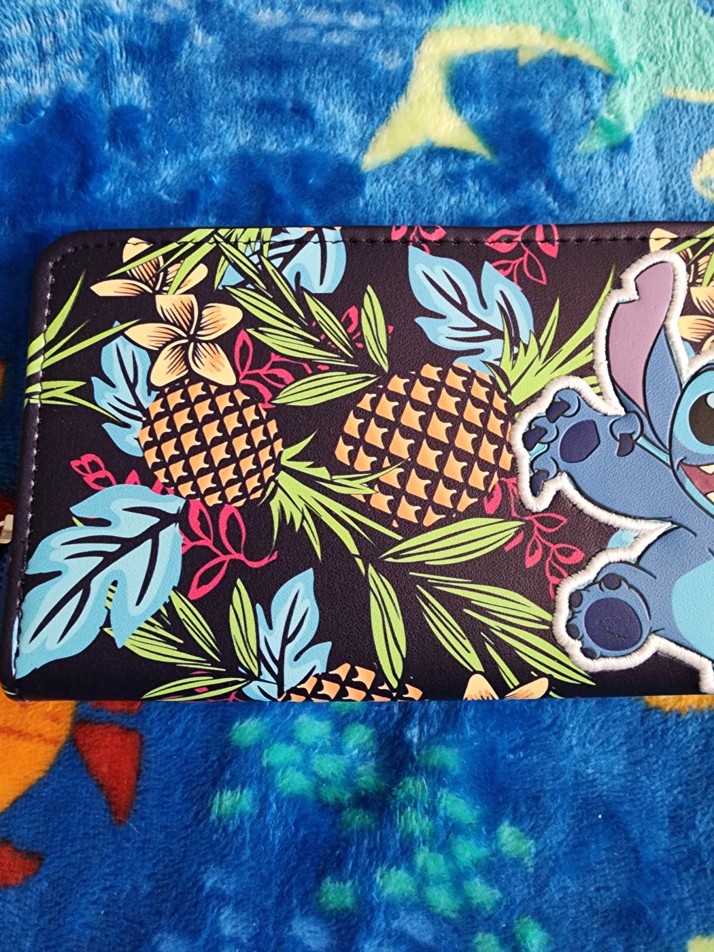 Loungefly Disney Stitch Wallet