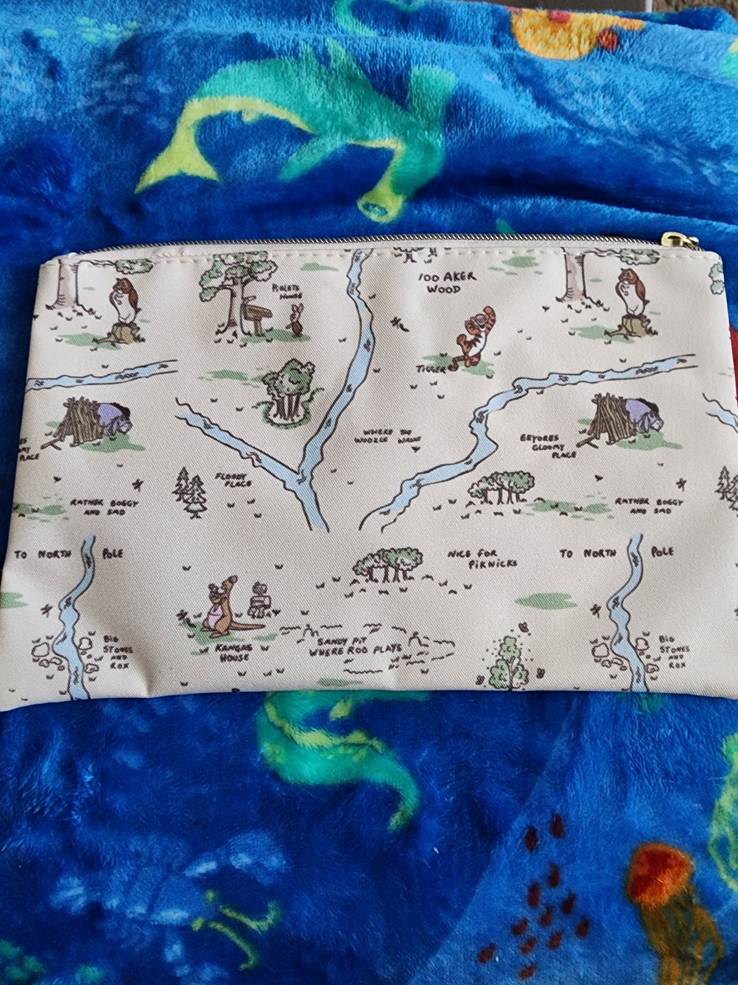 Loungefly Disney Winnie the Pooh Cosmetic Bag