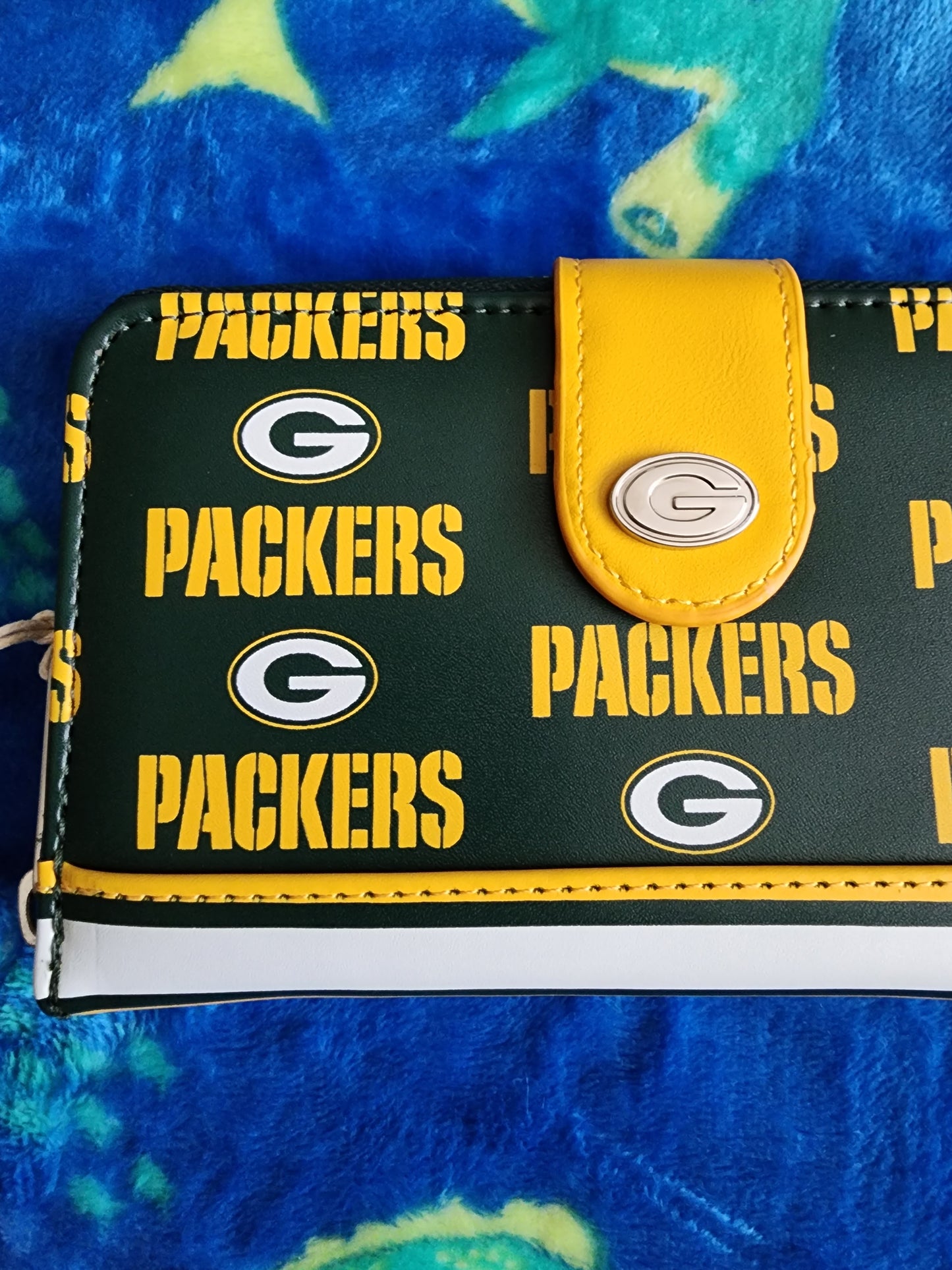 Loungefly NFL Green Bay Packers Wallet