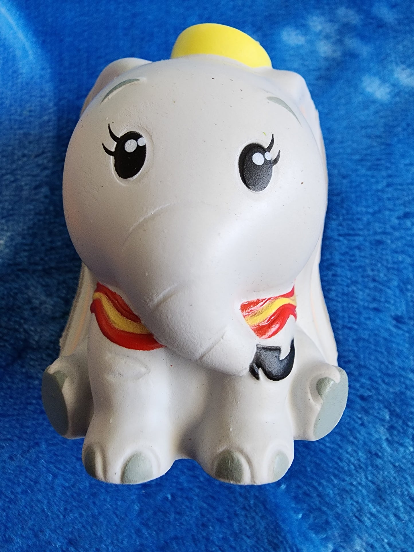 Disney Dumbo Squish 'ums Stress Mystery Figures