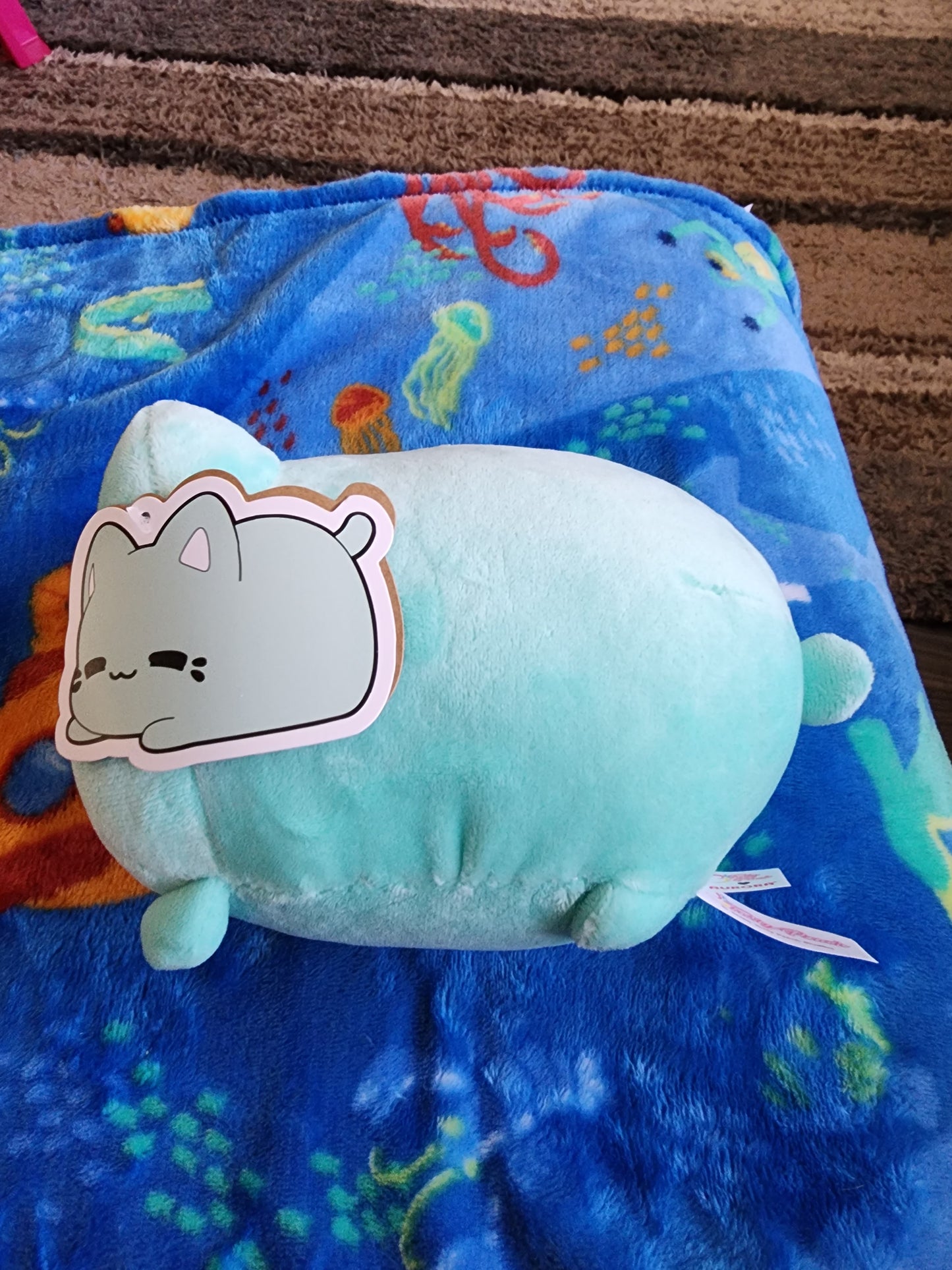 Mint Meowchi 7" Plush