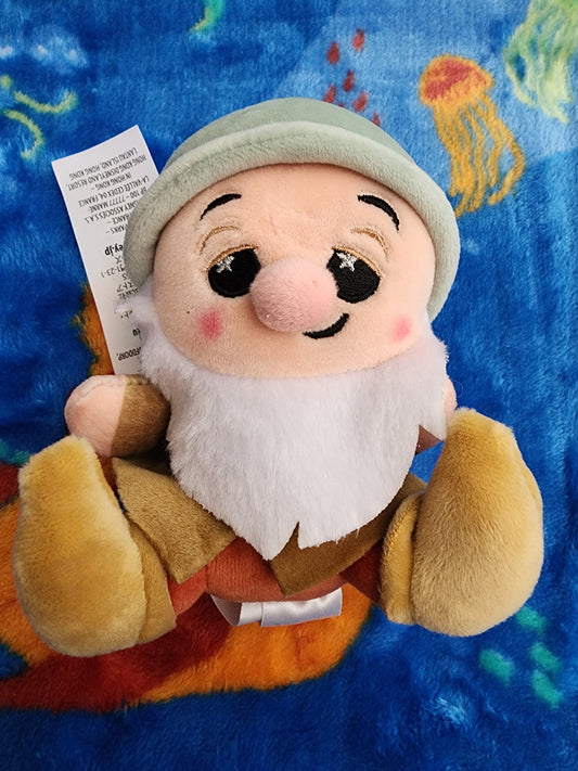 Disney Snow White and the Seven Drawfs Mystery Plush