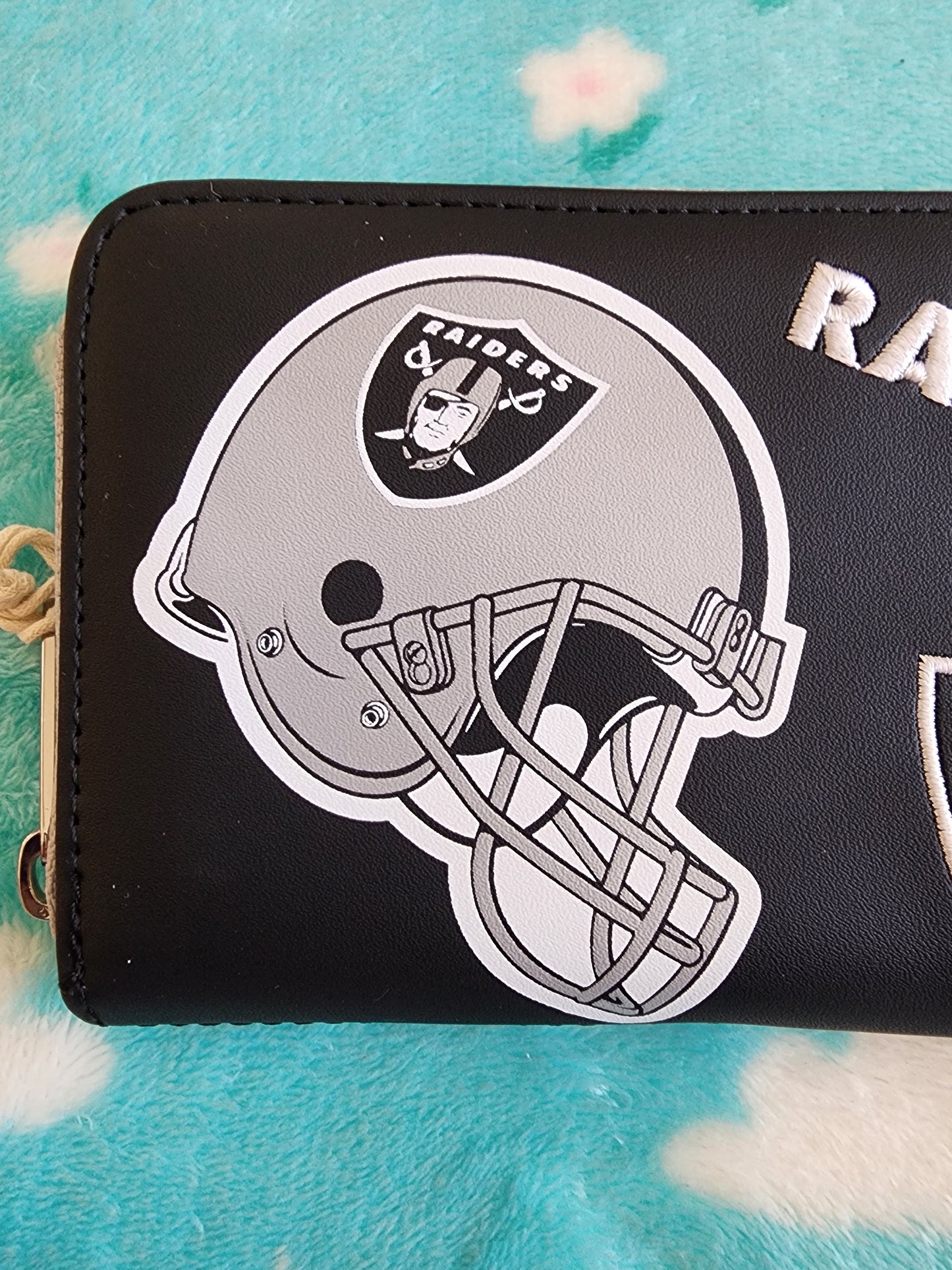 Loungefly NFL Raiders Wallet