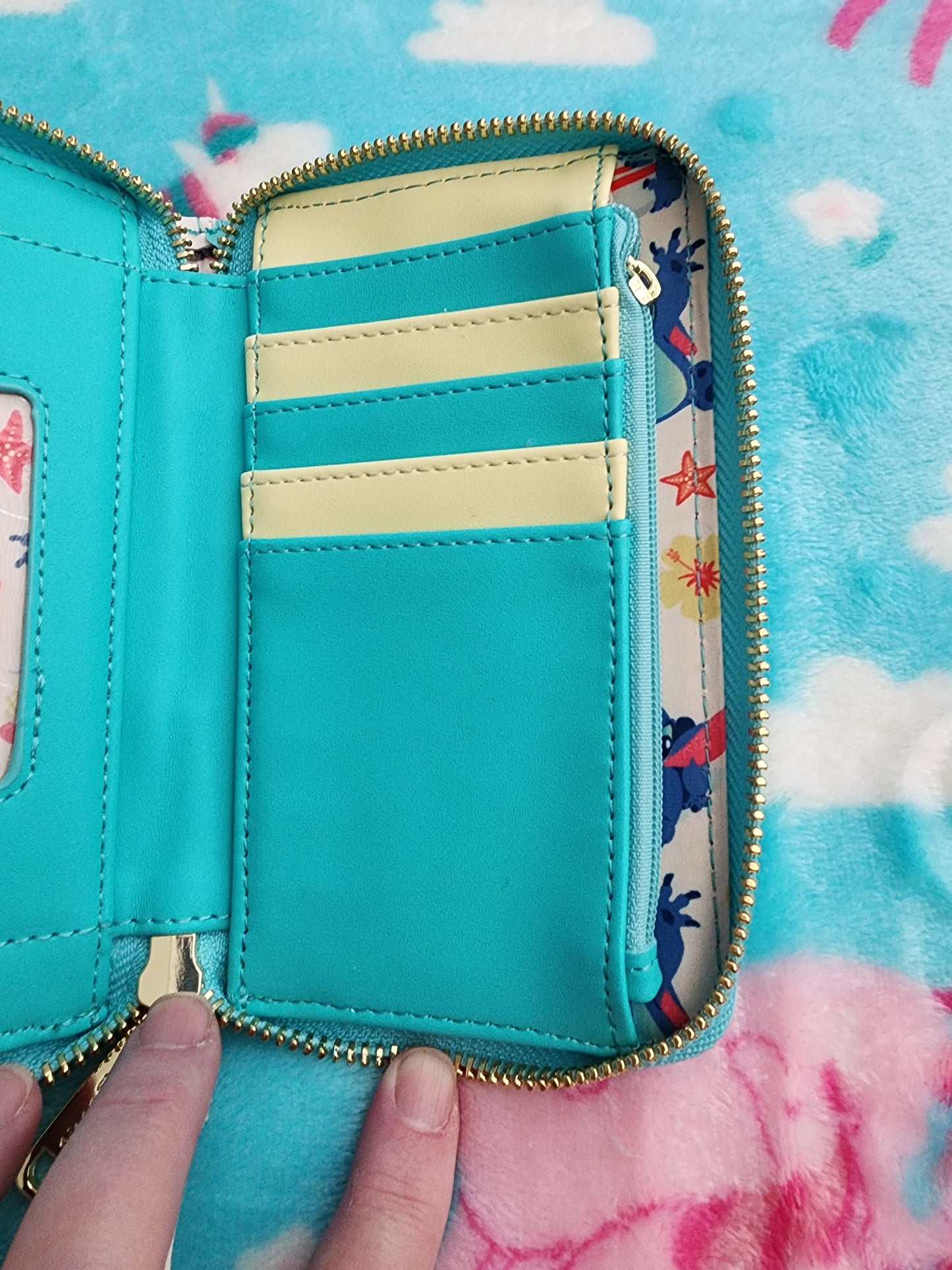 Loungefly Disney Stitch and Scrump Sand Castle Wallet