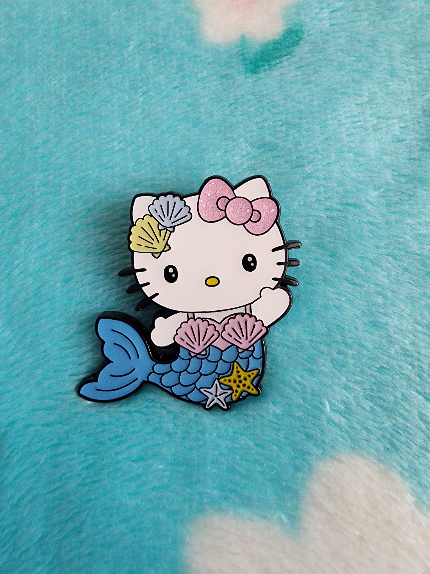 Loungefly Hello Kitty and Friends Beach Mystery Pins