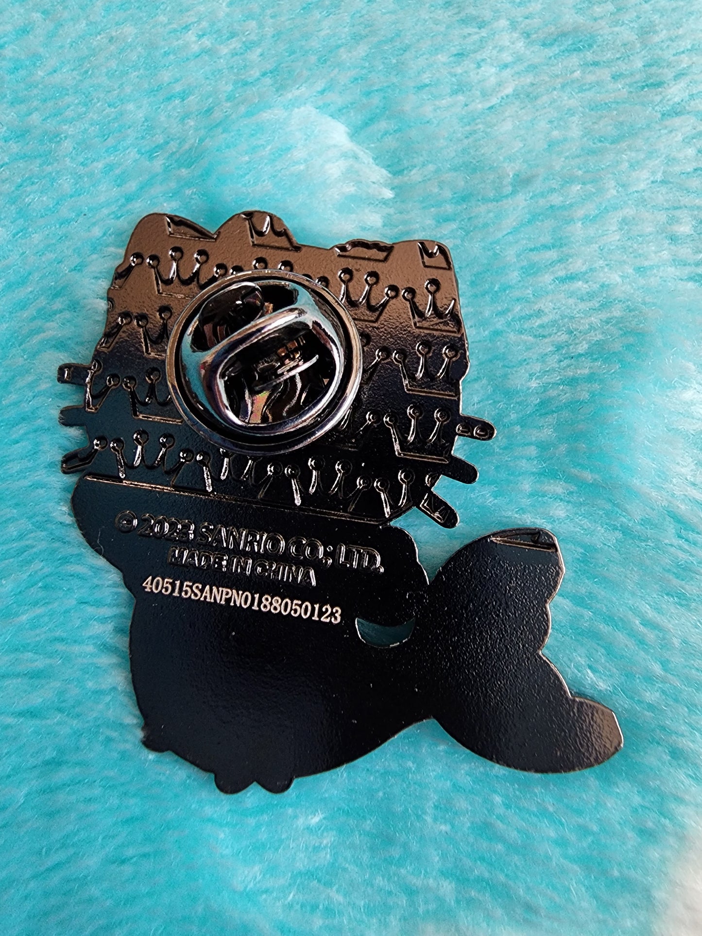 Loungefly Hello Kitty and Friends Beach Mystery Pins