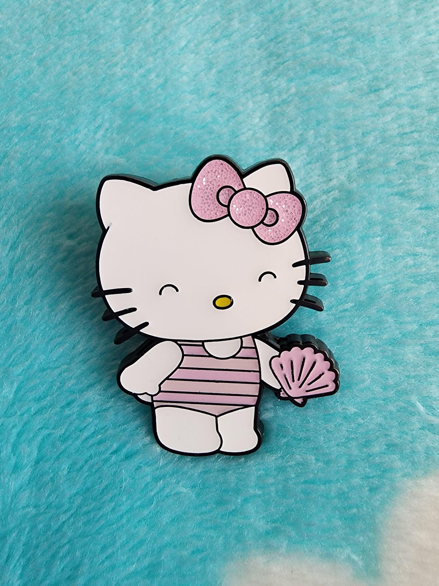 Loungefly Hello Kitty and Friends Beach Mystery Pins