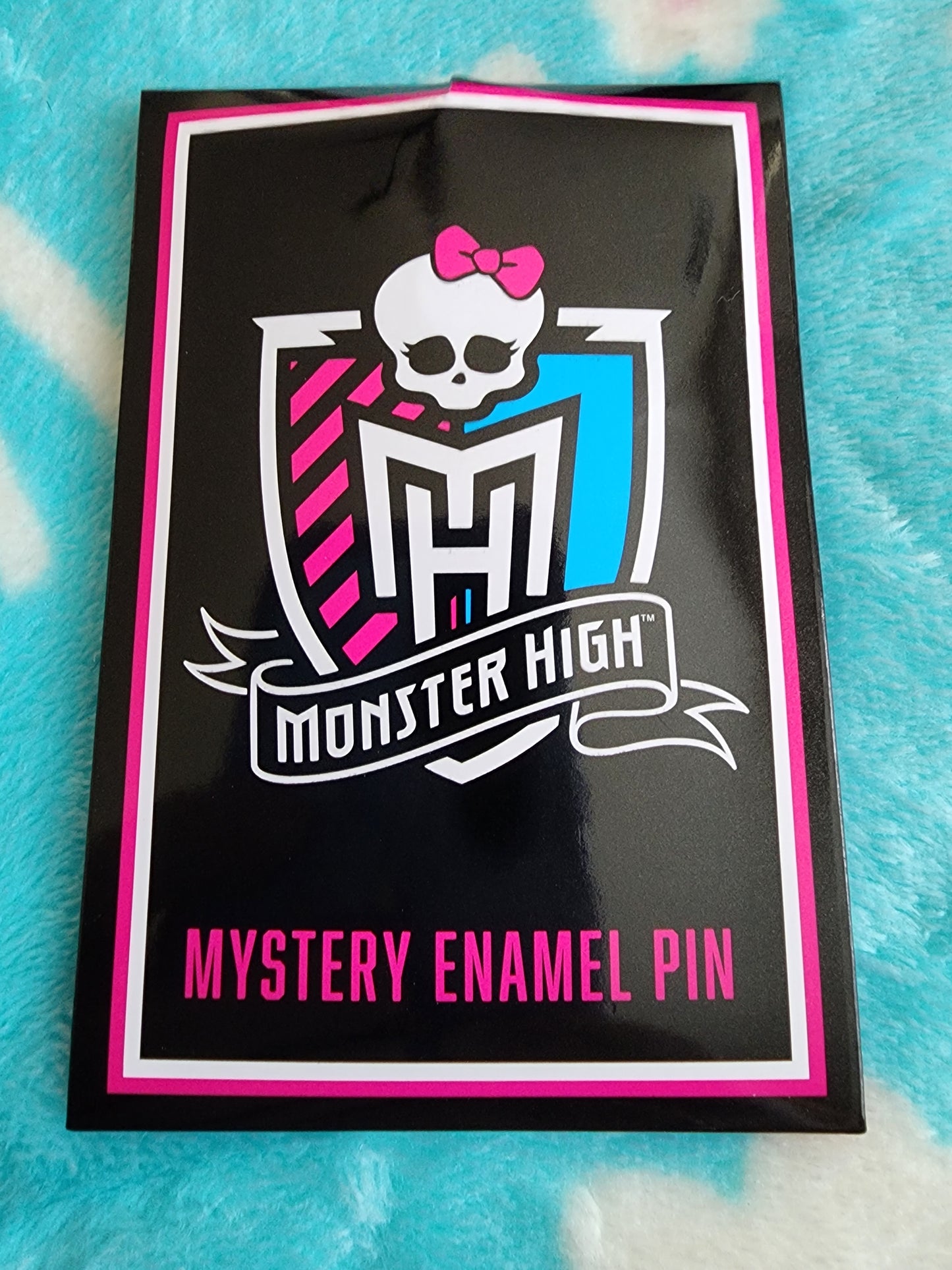 Monster High Mystery Pins