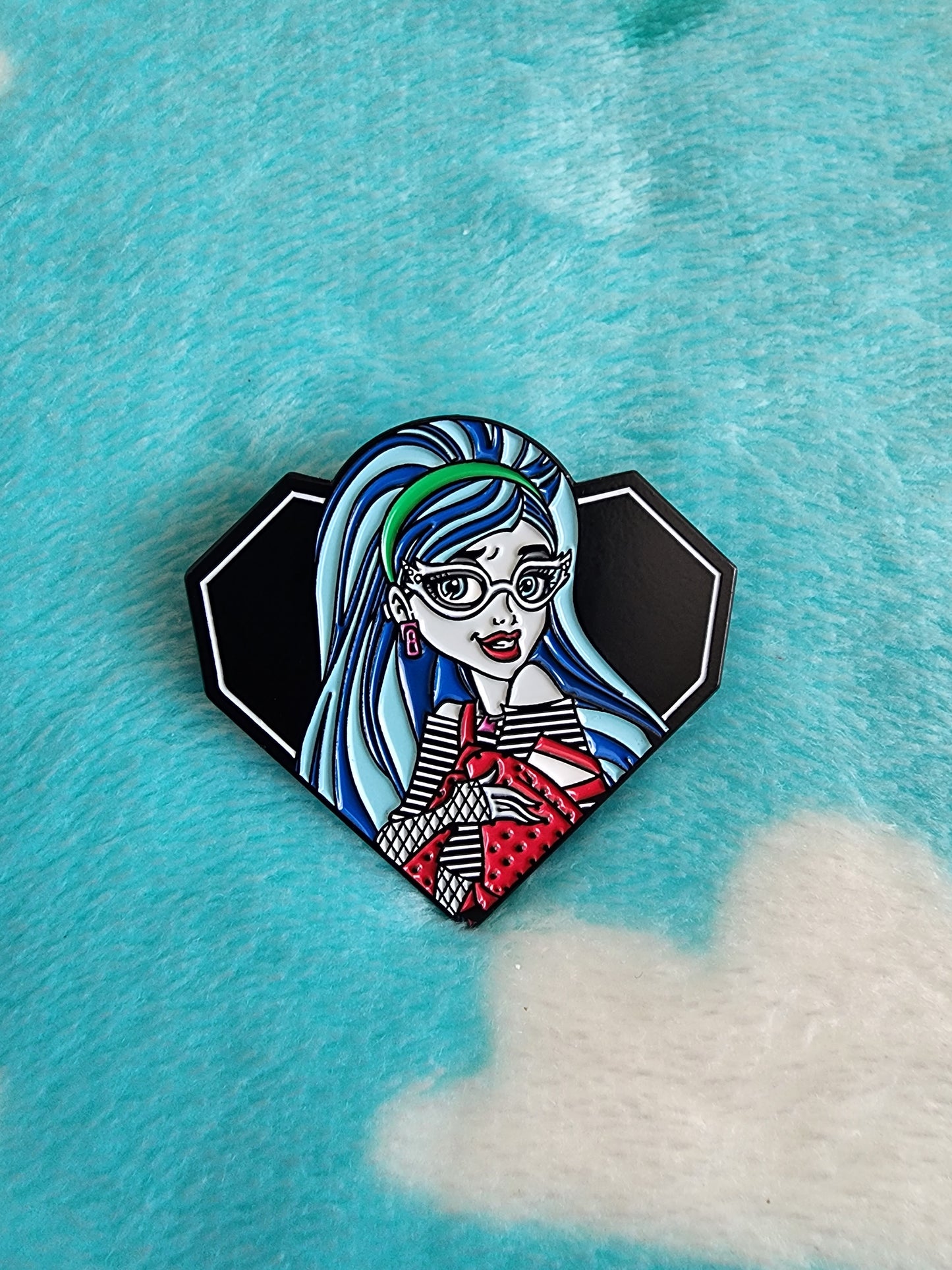 Monster High Mystery Pins