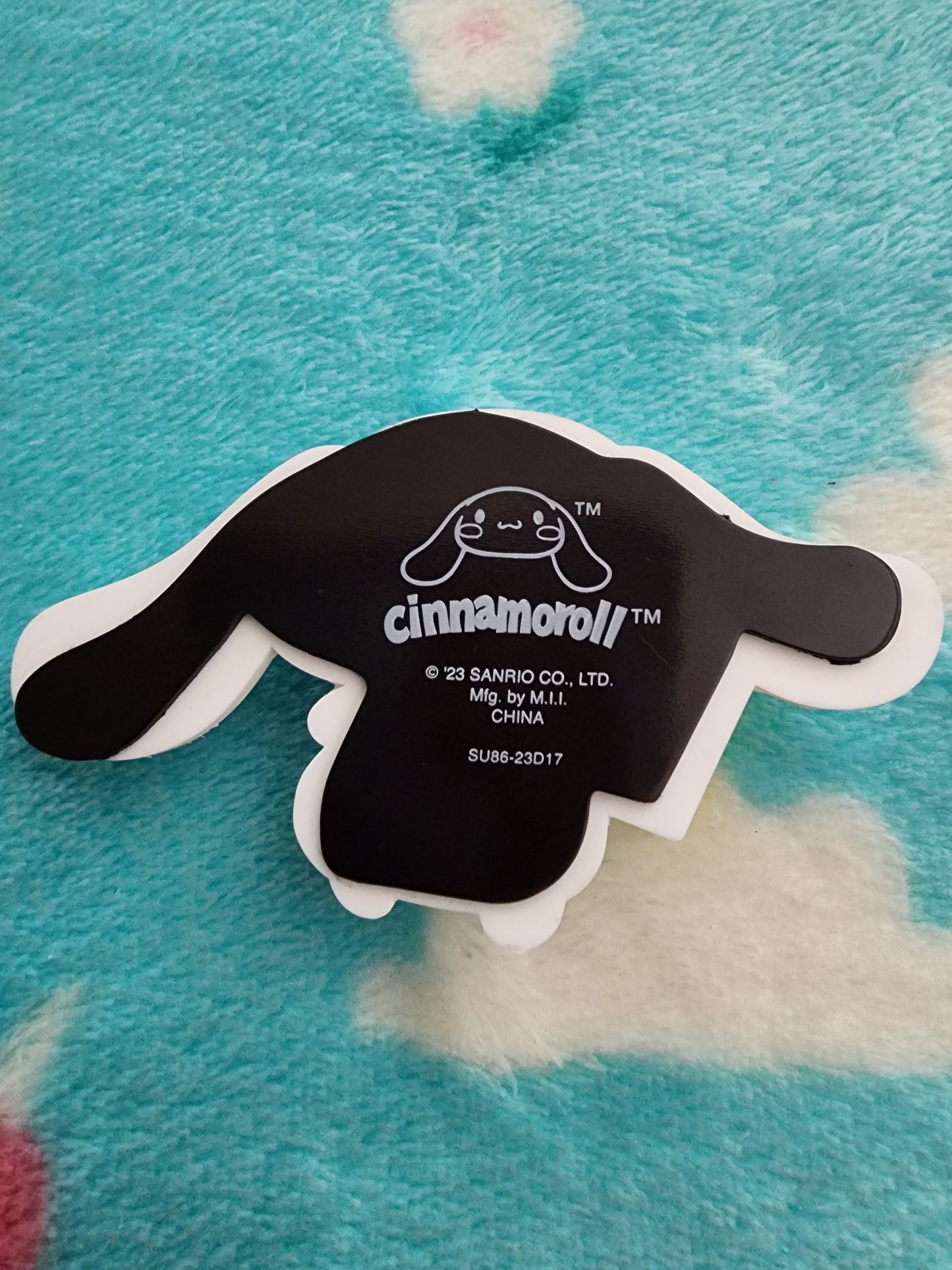 Hello Kitty Cinnamoroll Magnet