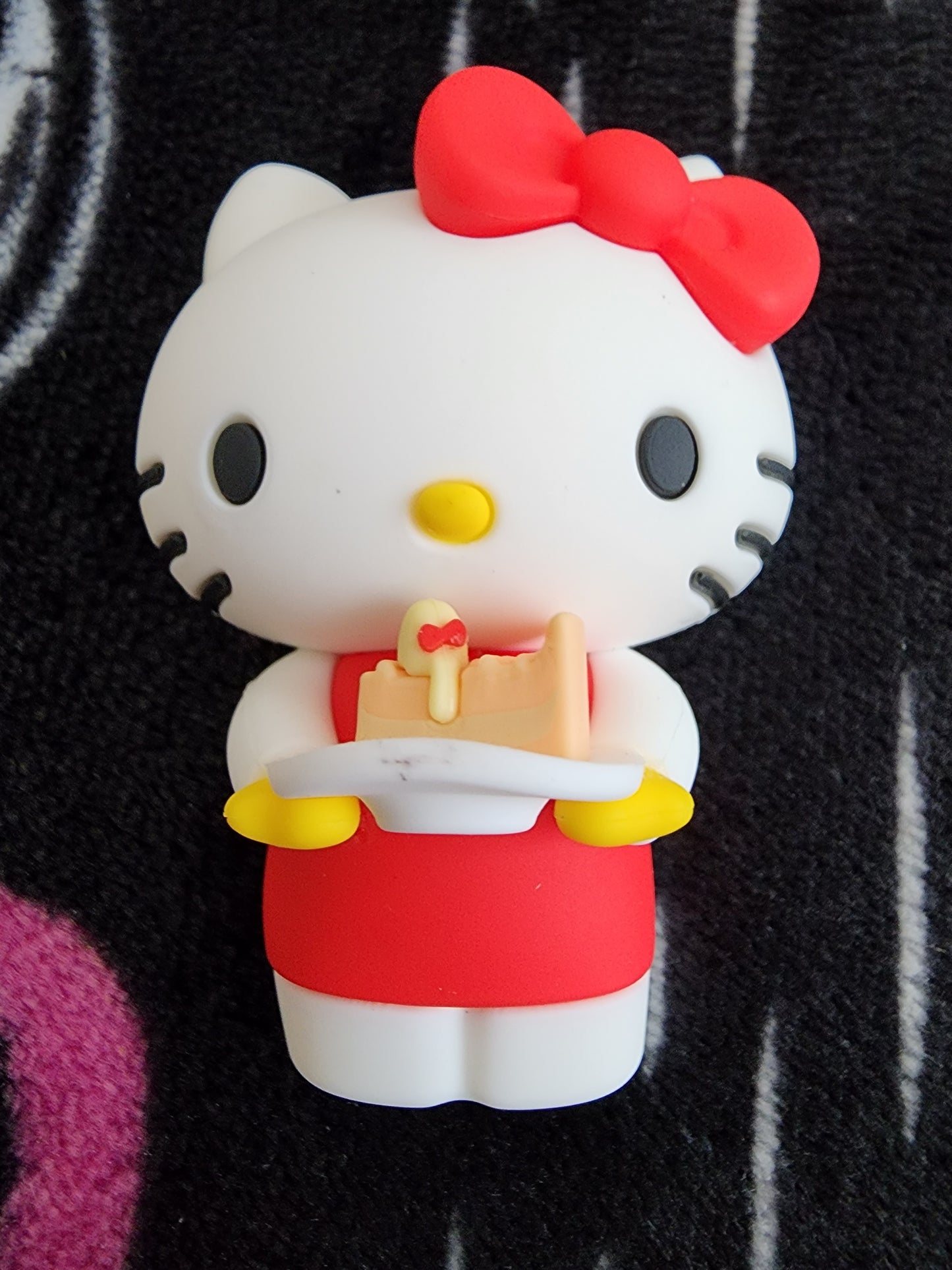 Hello Kitty 3D Magnet