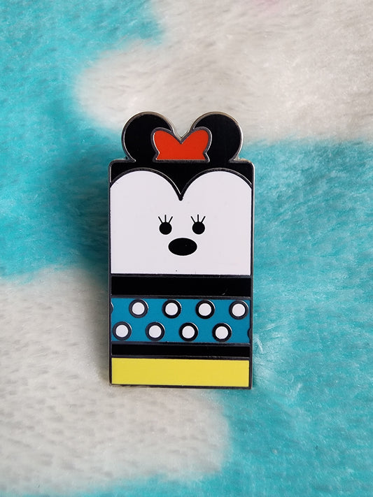 Disneyland Minnie Mouse Pin
