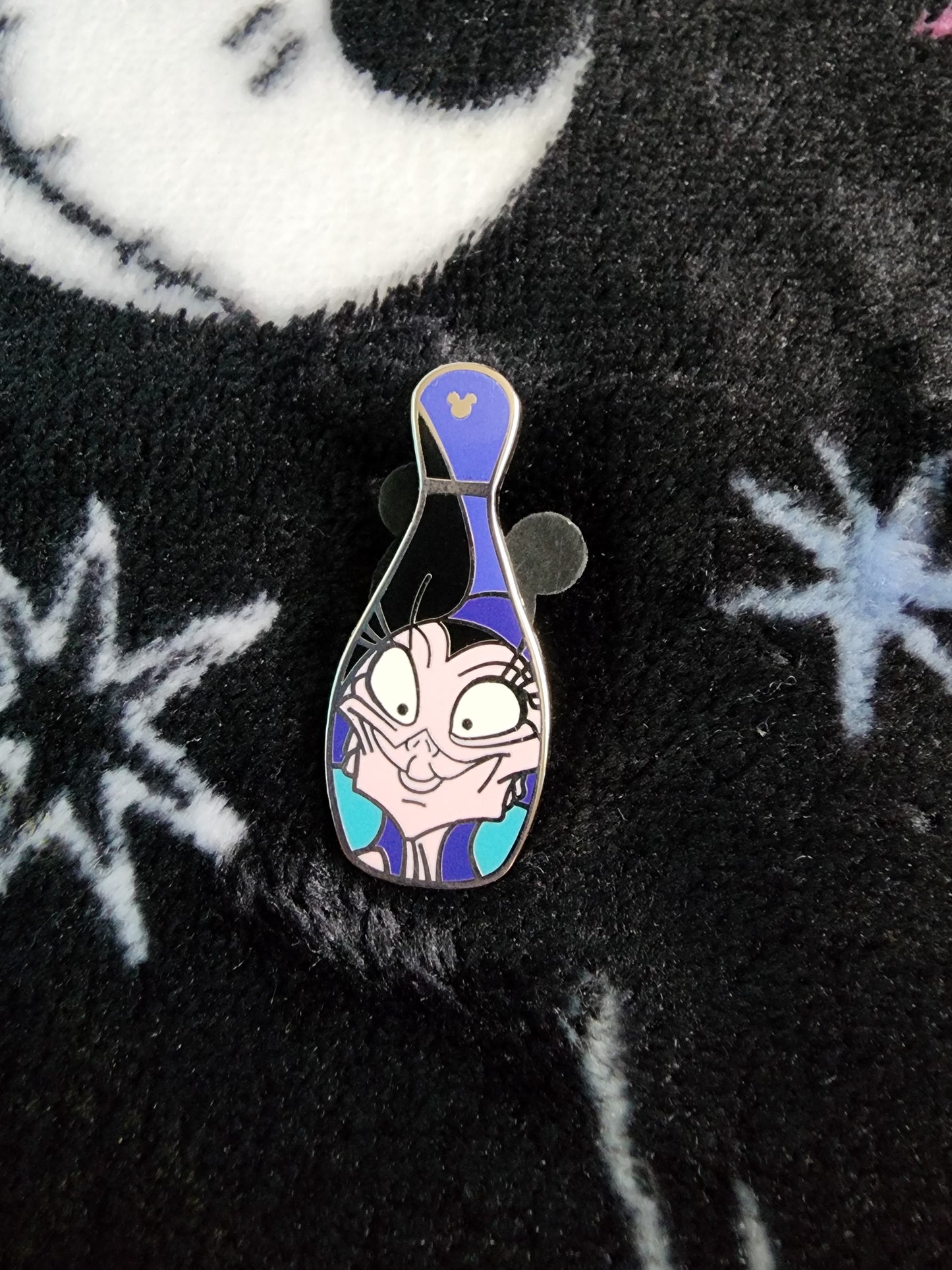 Official Disneyland Yzma Hidden Mickey Pin