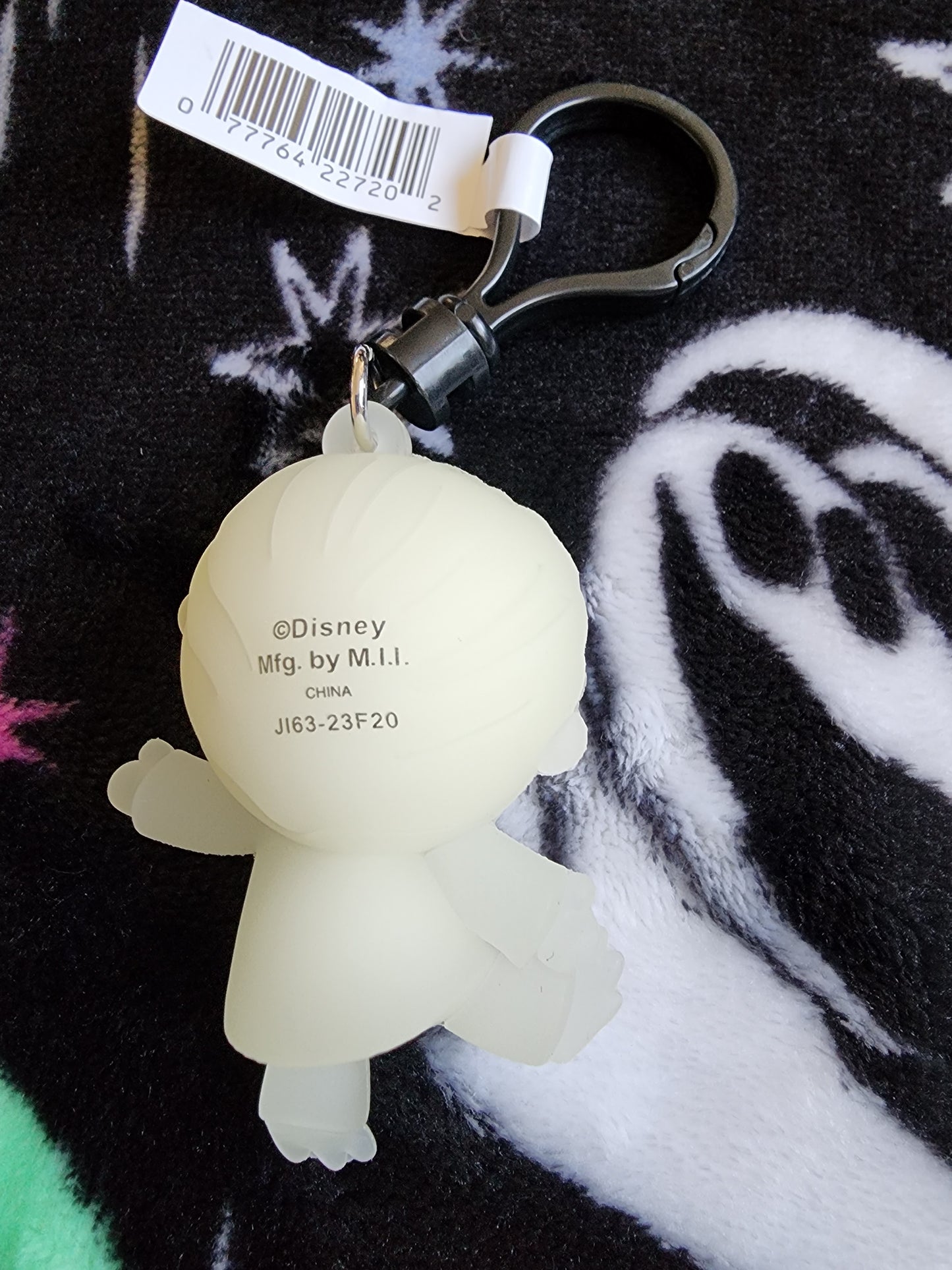 Nightmare Before Christmas 30th Anniversary Glow in the Dark Mystery Bag Clips